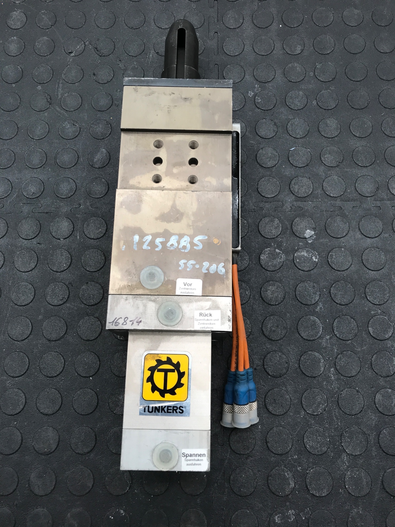 TÜNKERS SZ 50 UZ T31 Pneumatic Swing Clamp USED 5