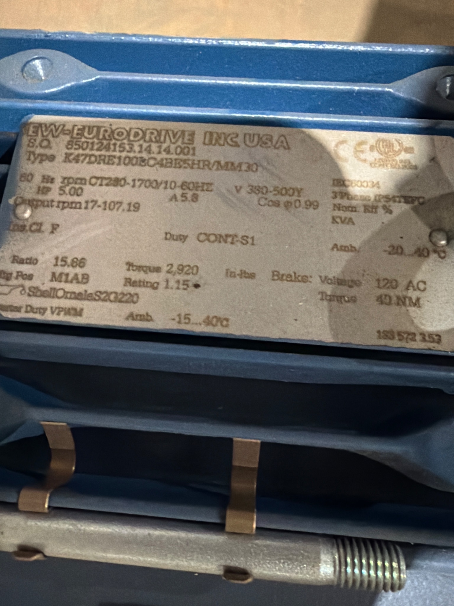 SEW‑EURODRIVE K47 DRE100EC Gearmotor 5 HP NEW 3