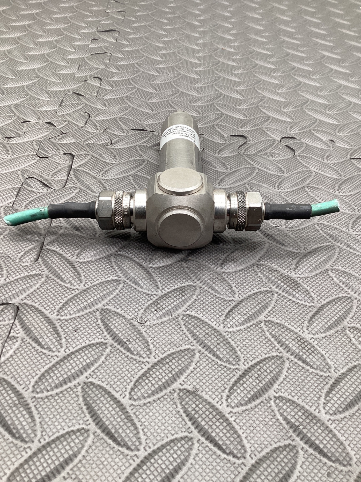 SIEMENS 6GK5798-0SN00-0EA0 N-Connect Female Power Splitter 2-Way USED 3