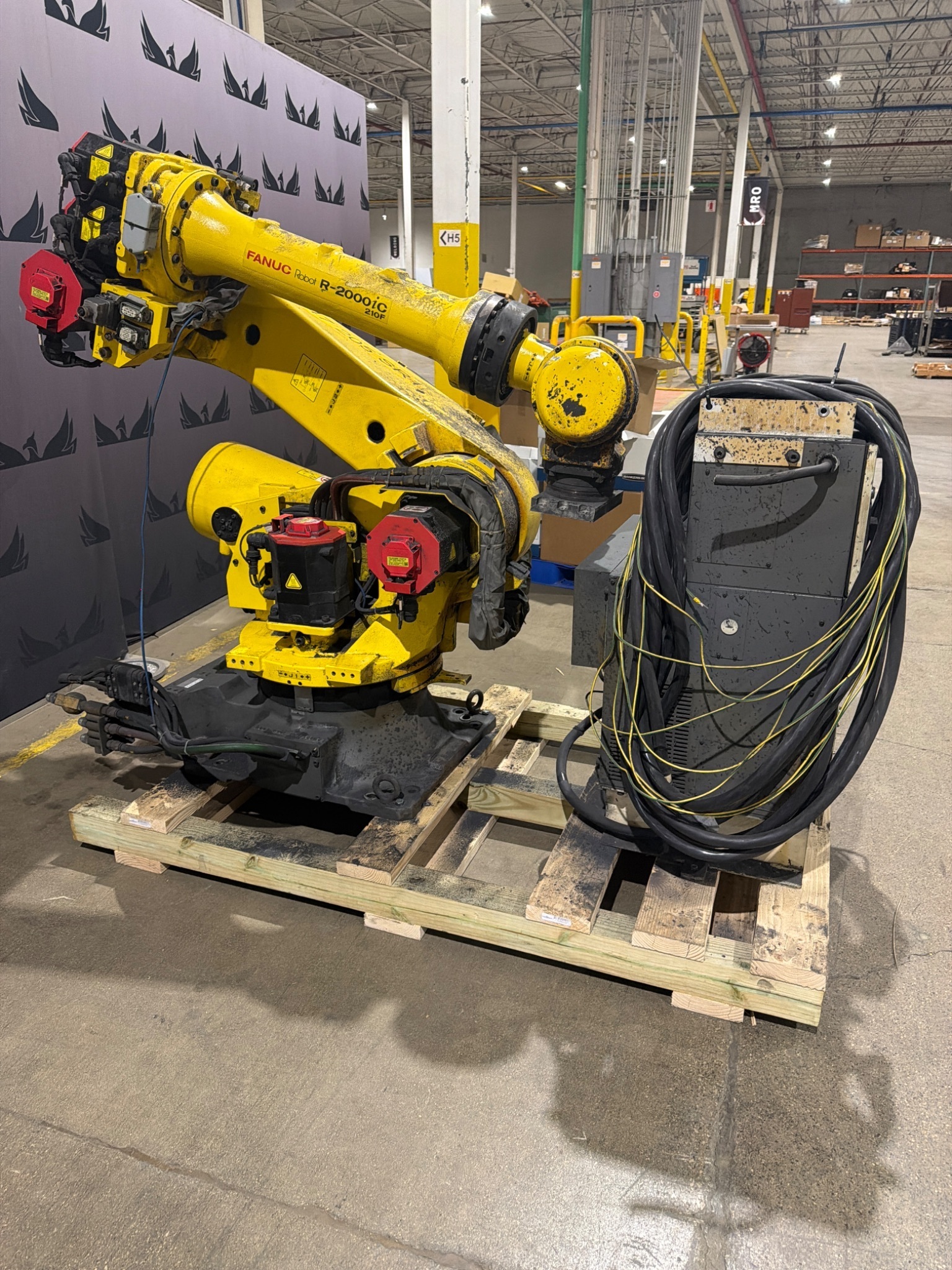 FANUC R-2000iC/210F Complete w/ R-30iB Controls USED 2