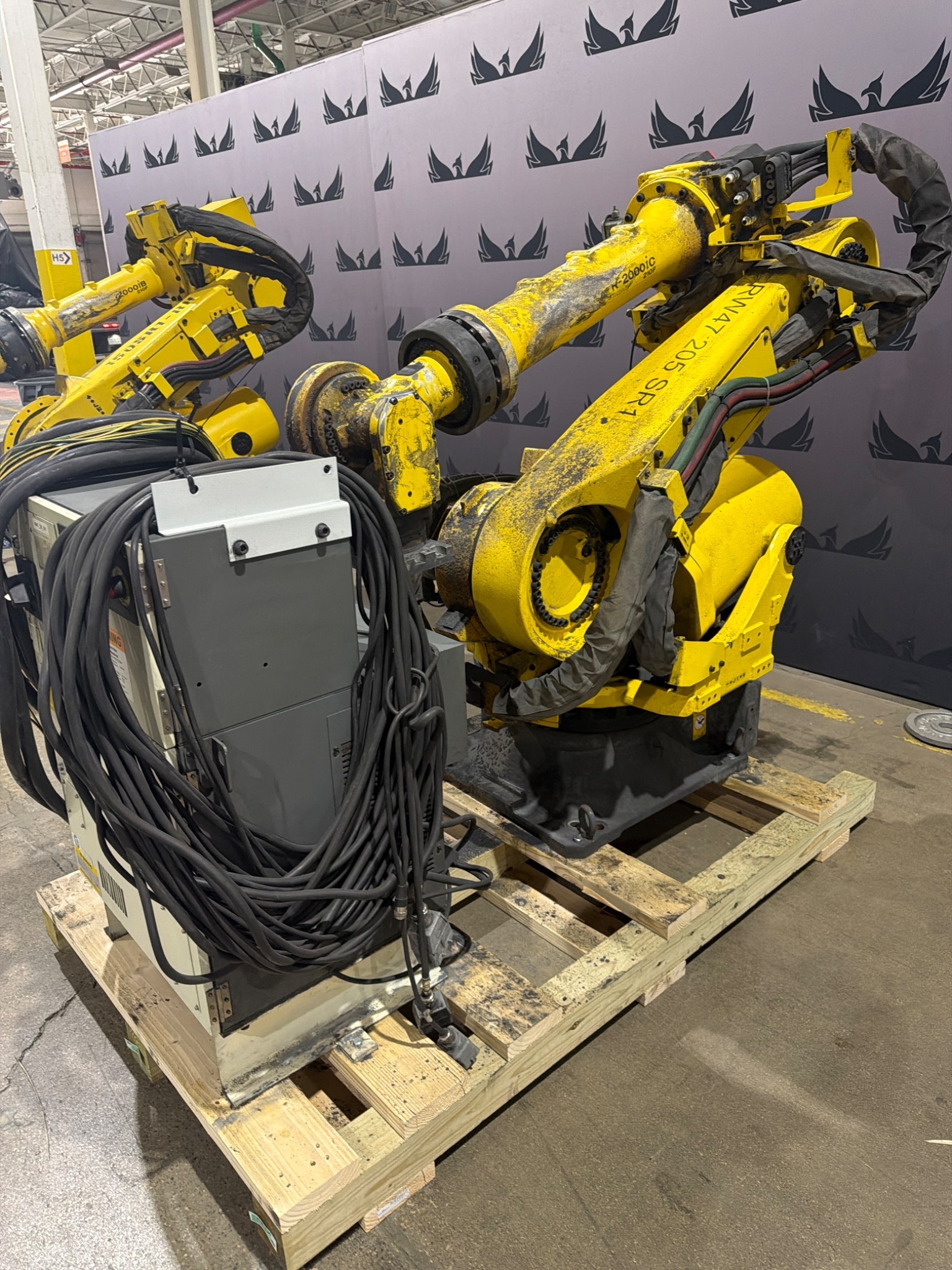 FANUC R-2000iC/210F Complete w/ R-30iB Controls USED 6