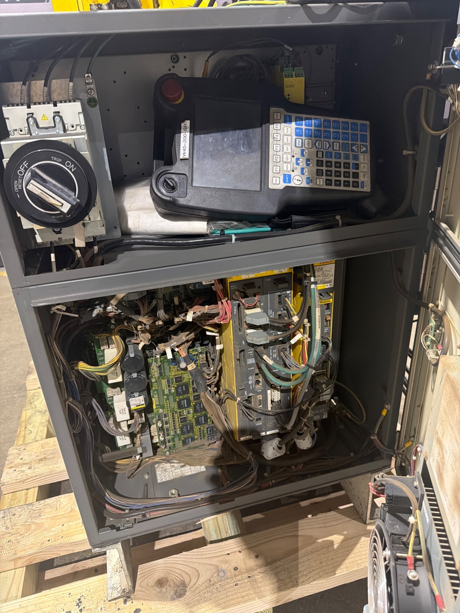 FANUC R-2000iB/210F Complete w/ R-30iB Controls USED 8