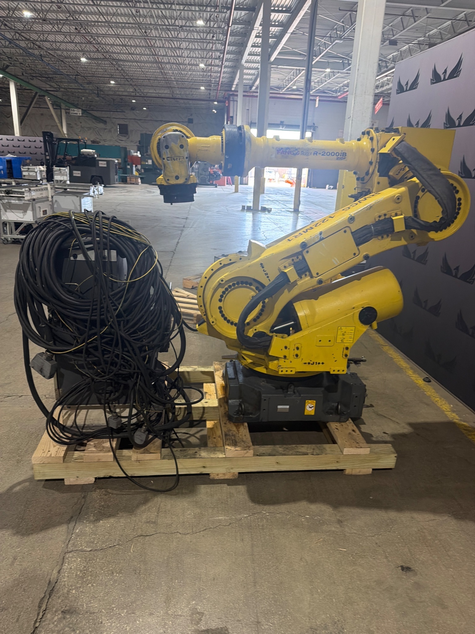 FANUC R-2000iB/210F Complete w/ R-30iB Controls USED 10