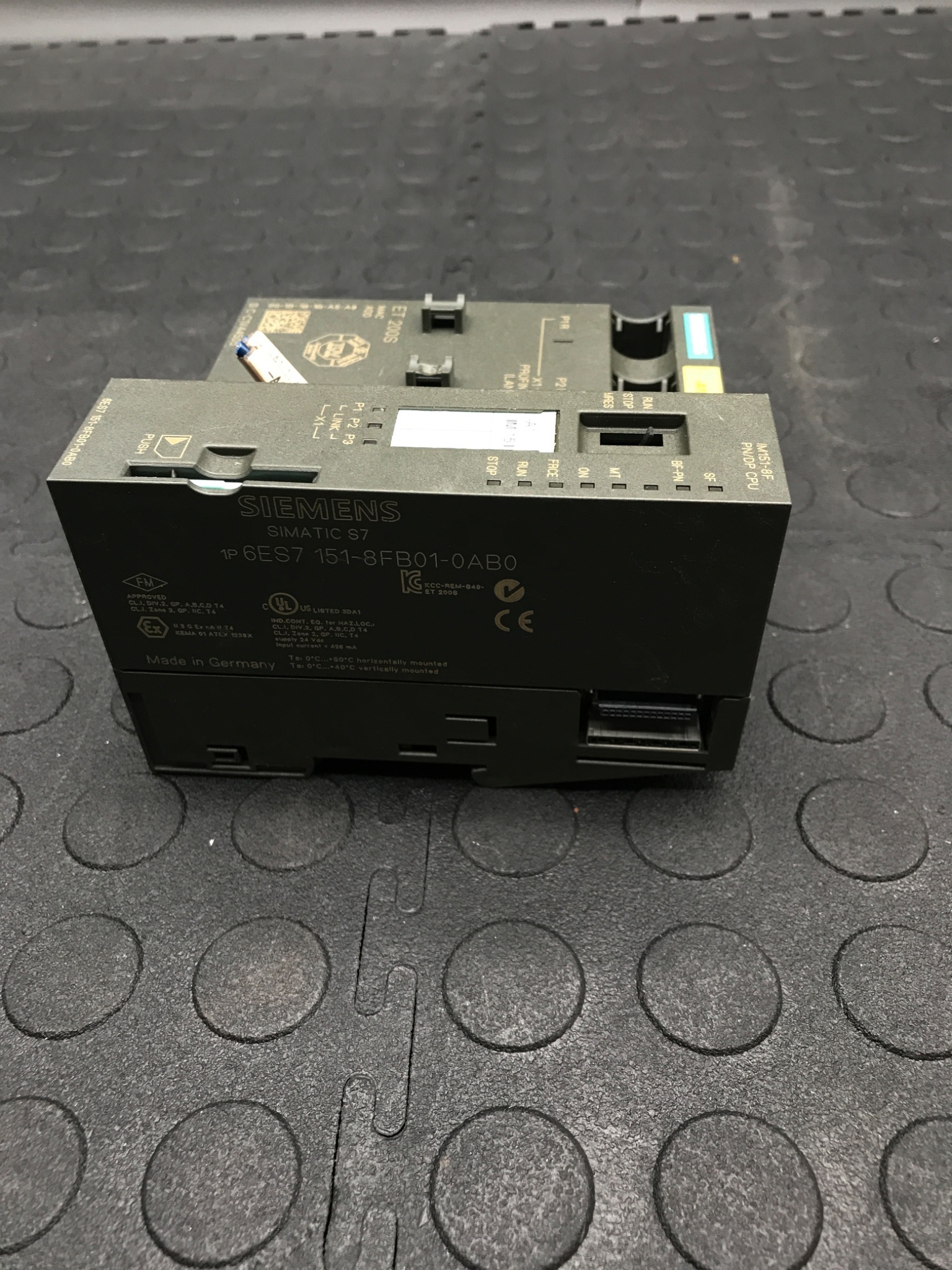SIEMENS 6ES7 151-8FB01-0AB0 IM151-8F CPU ET200S PROFINET 256KB USED 1