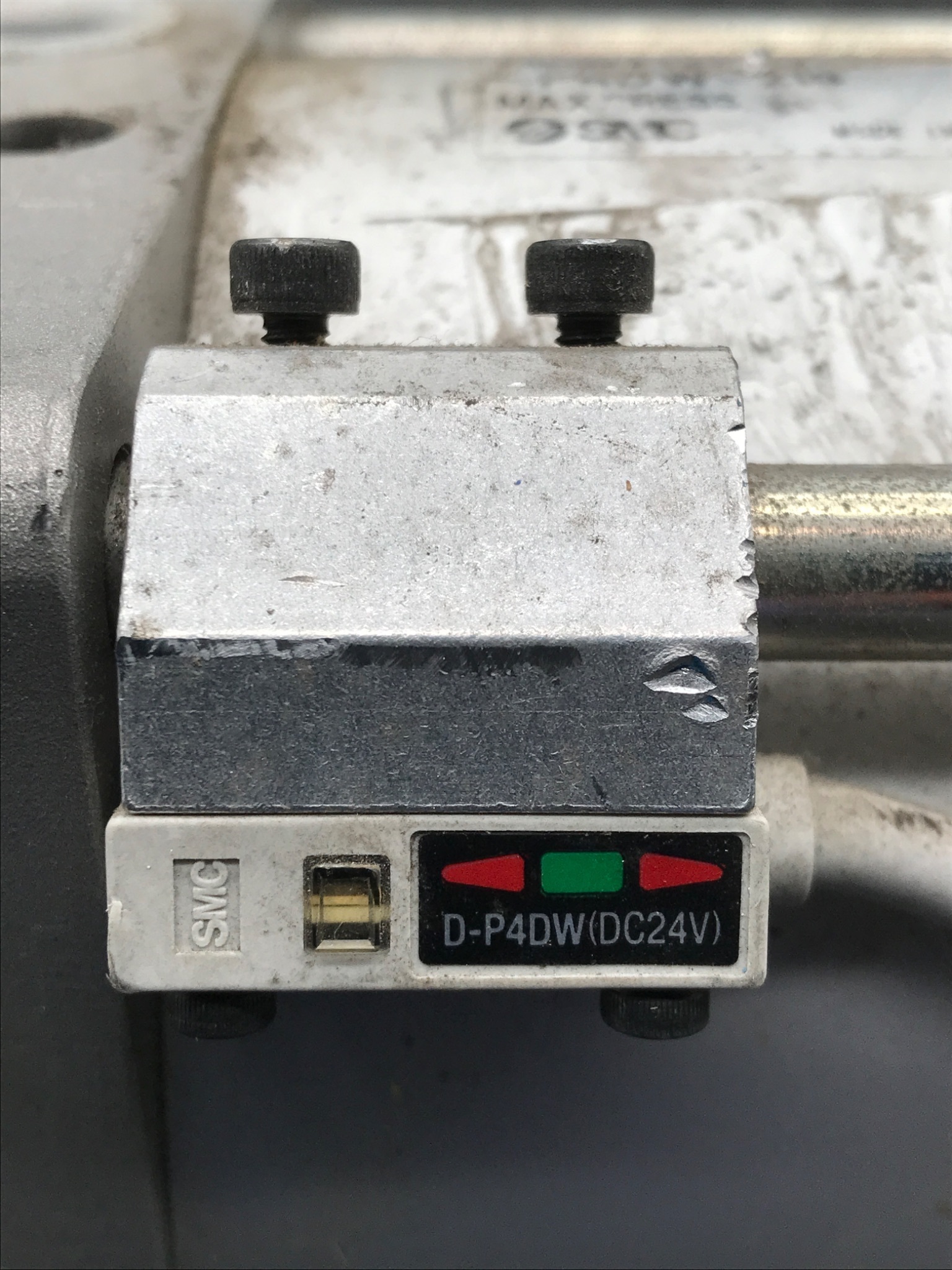SMC MDBT125‑200‑P4DW‑219 Pneumatic Cylinder USED 2
