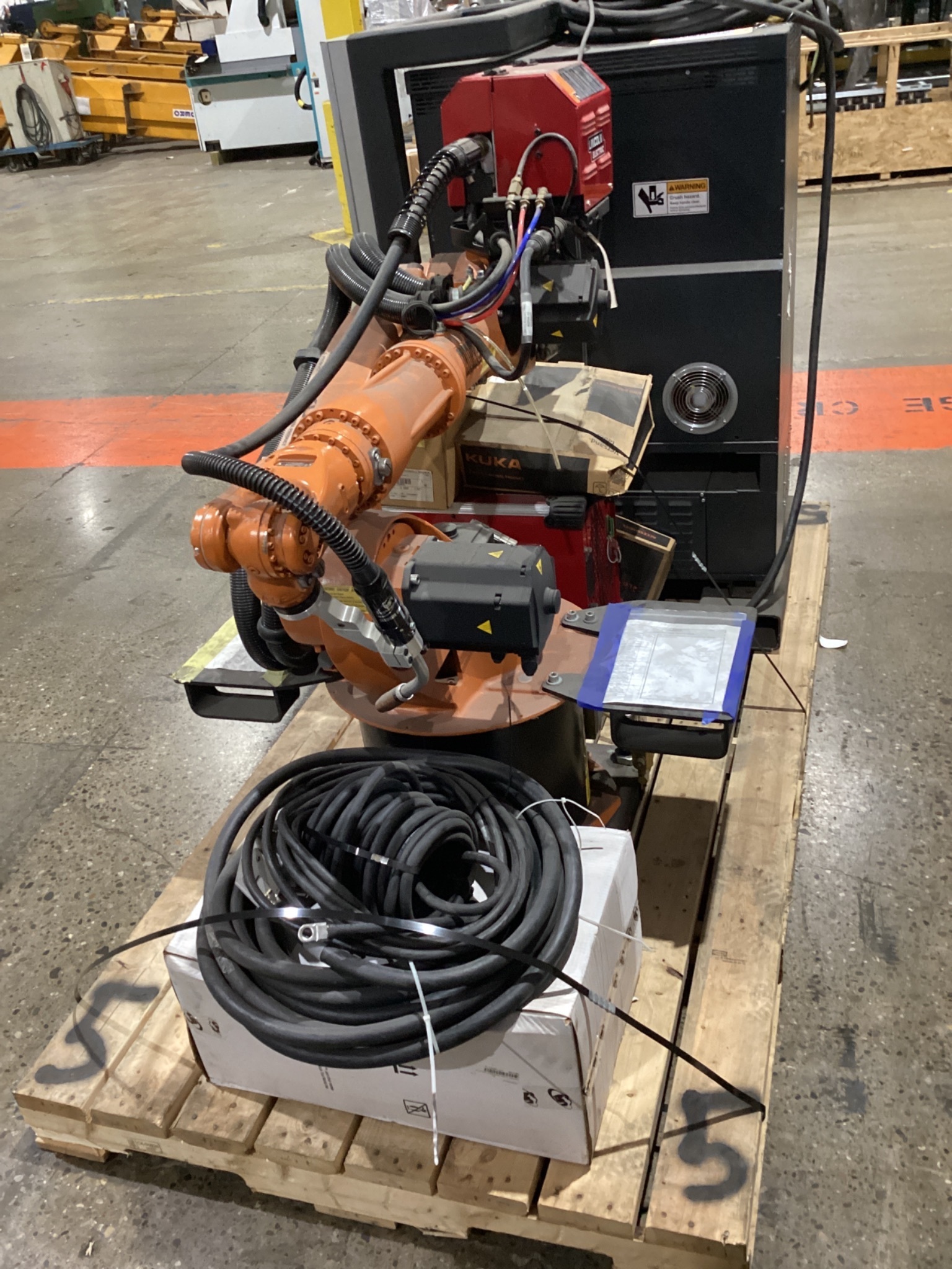 KUKA KR16 L6-2 w/ KR C4 Controls Lincoln R550 Weld Package & TT3A Reamer NEW 0