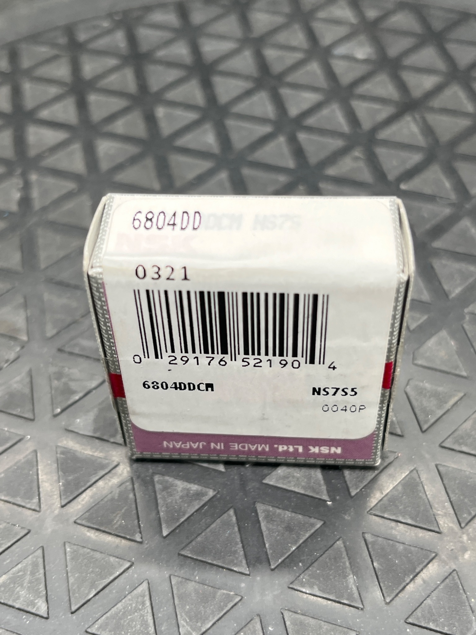 NSK 6804DD Deep Groove Ball Bearing NEW 4