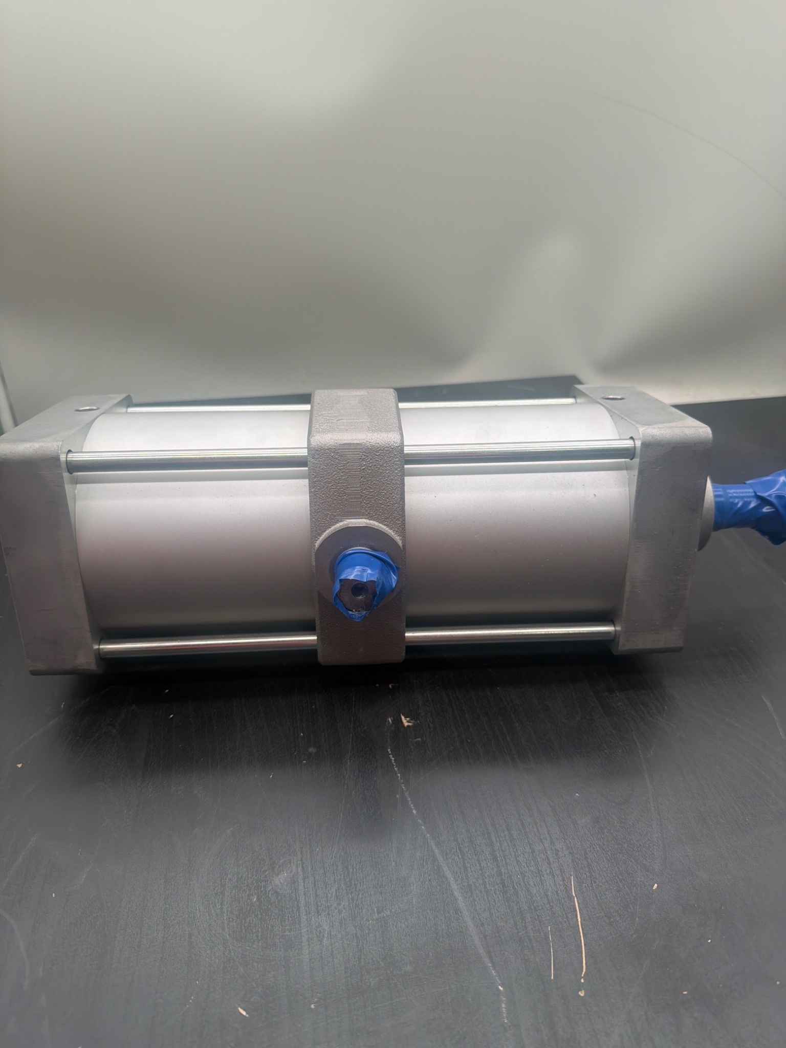 SMC MDBT125‑250‑DCQ515CQ Pneumatic Cylinder USED 4