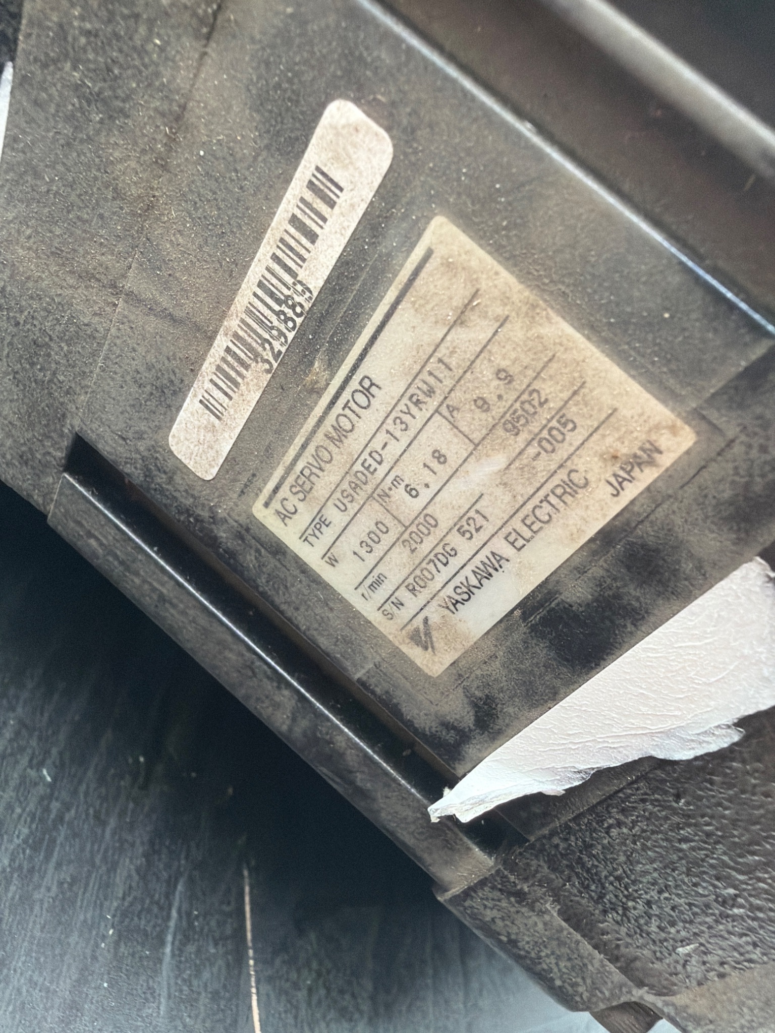 YASKAWA USASED-13YR11 AC Servo Motor 1300W 3000RPM USED 4