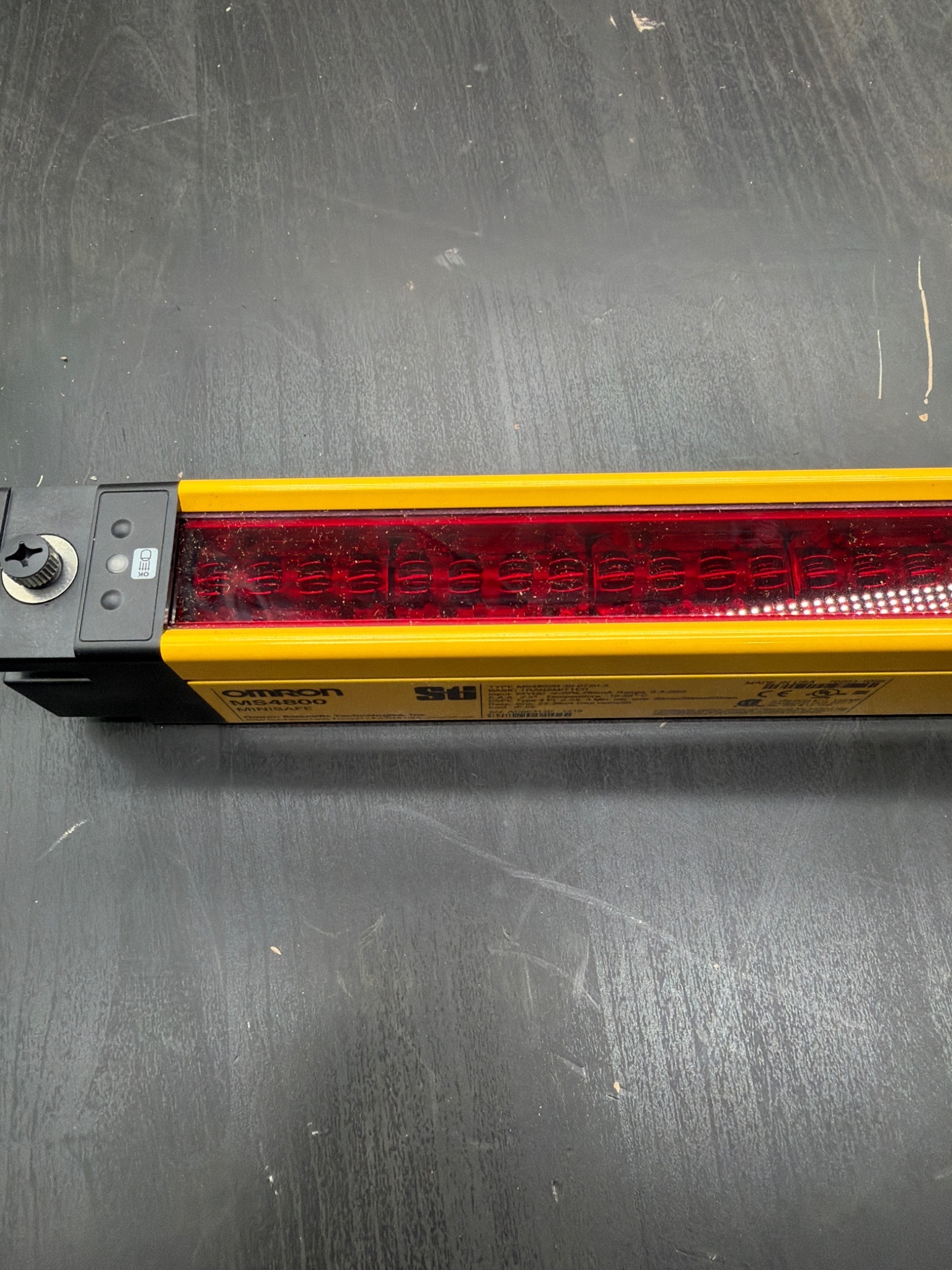 OMRON MS4800B-30-0720-X Minisafe Safety Light Curtain USED 4