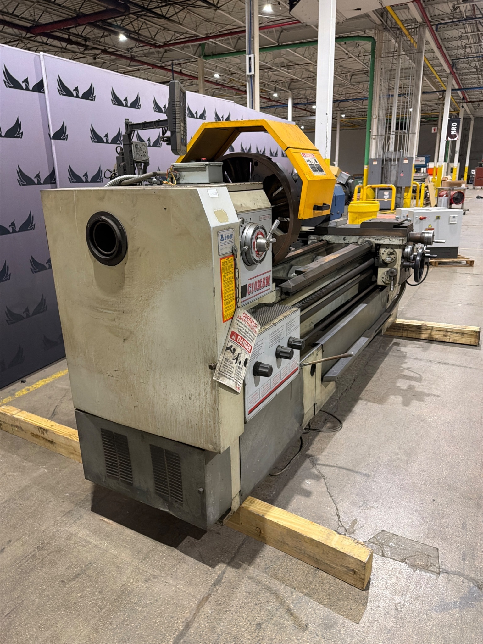 EUROPEAN LION C10MSM Engine Lathe with DRO USED 1