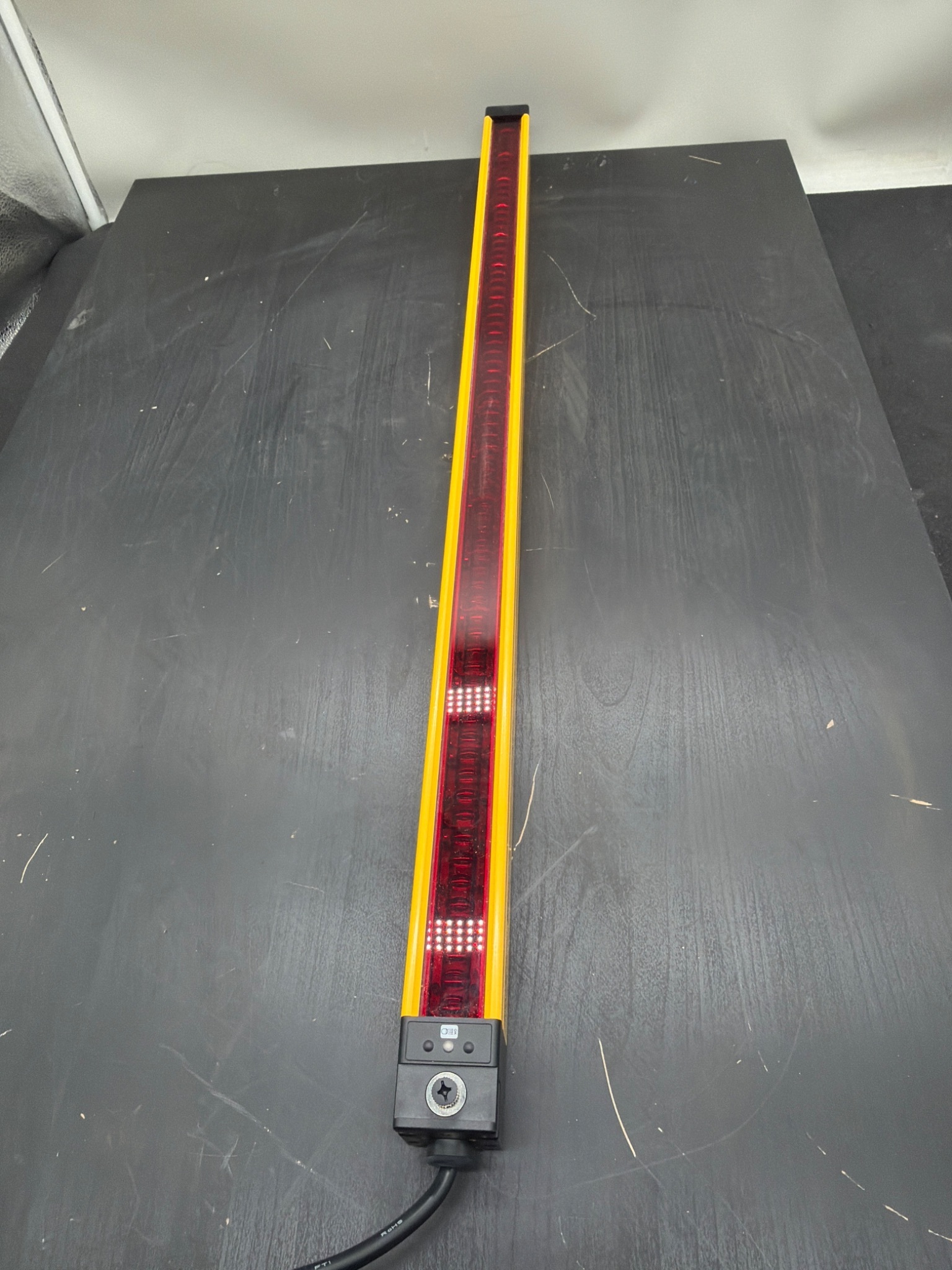 OMRON MS4800B-30-0720-X Minisafe Safety Light Curtain USED 6