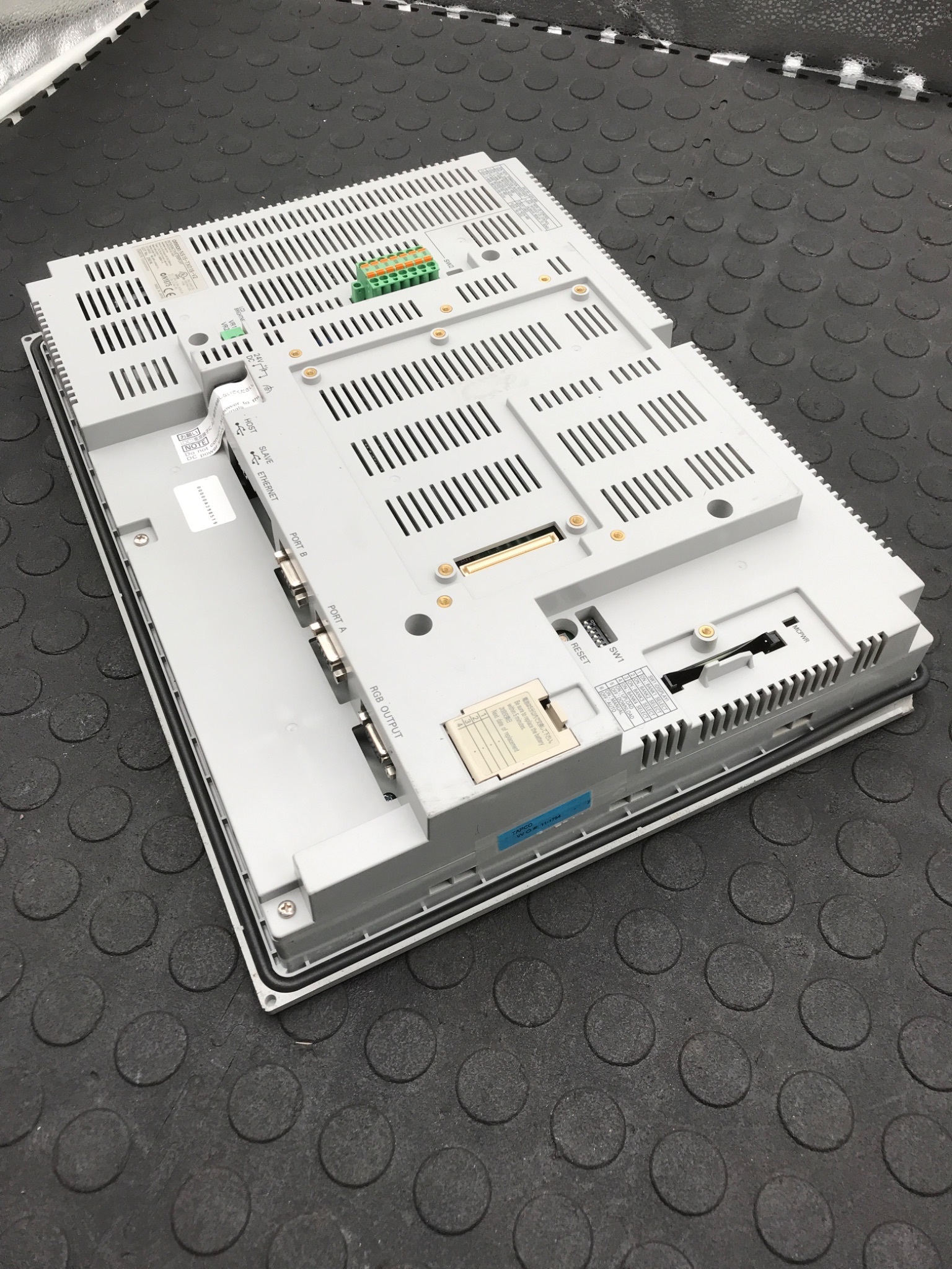 OMRON NS15‑TX01S‑V2 NS Series 15‑Inch HMI Touchscreen USED 5