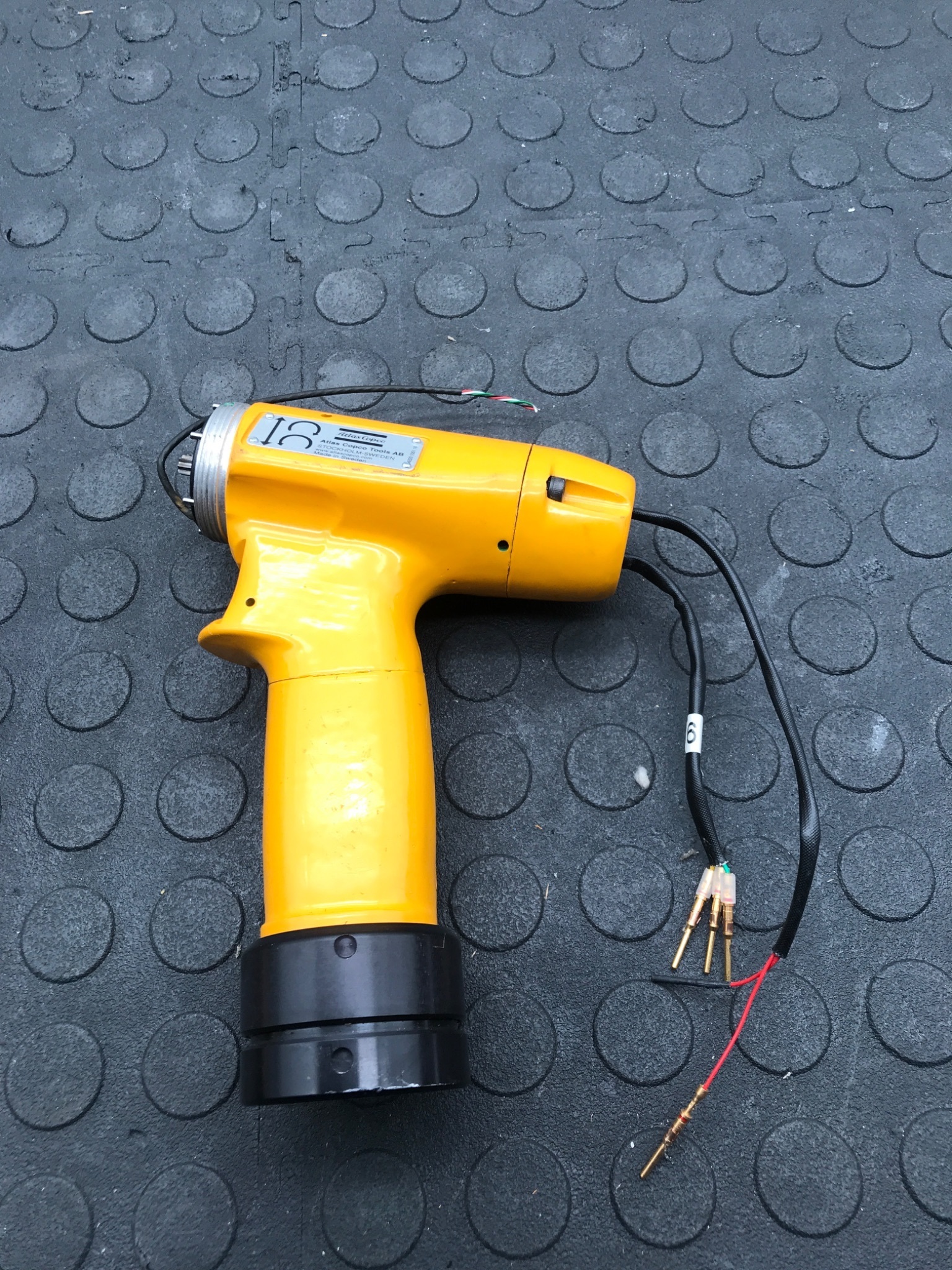 ATLAS COPCO 4220 1051 16 Electric Nutrunner / Fastening Tool USED AS IS 1