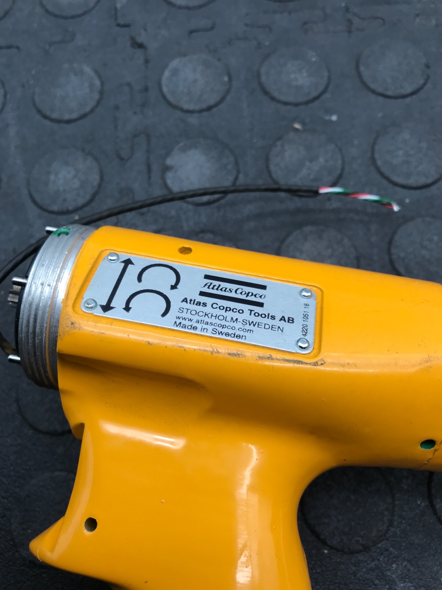 ATLAS COPCO 4220 1051 16 Electric Nutrunner / Fastening Tool USED AS IS 2