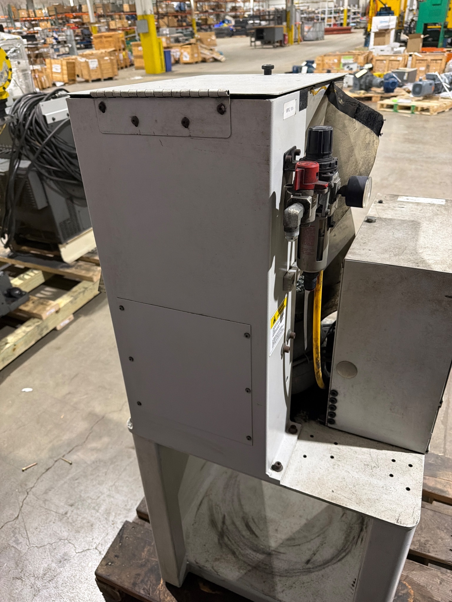 EMHART TEKNOLOGIES ETF12N Vibratory Bowl Feeder Fastener Feeding System USED 5