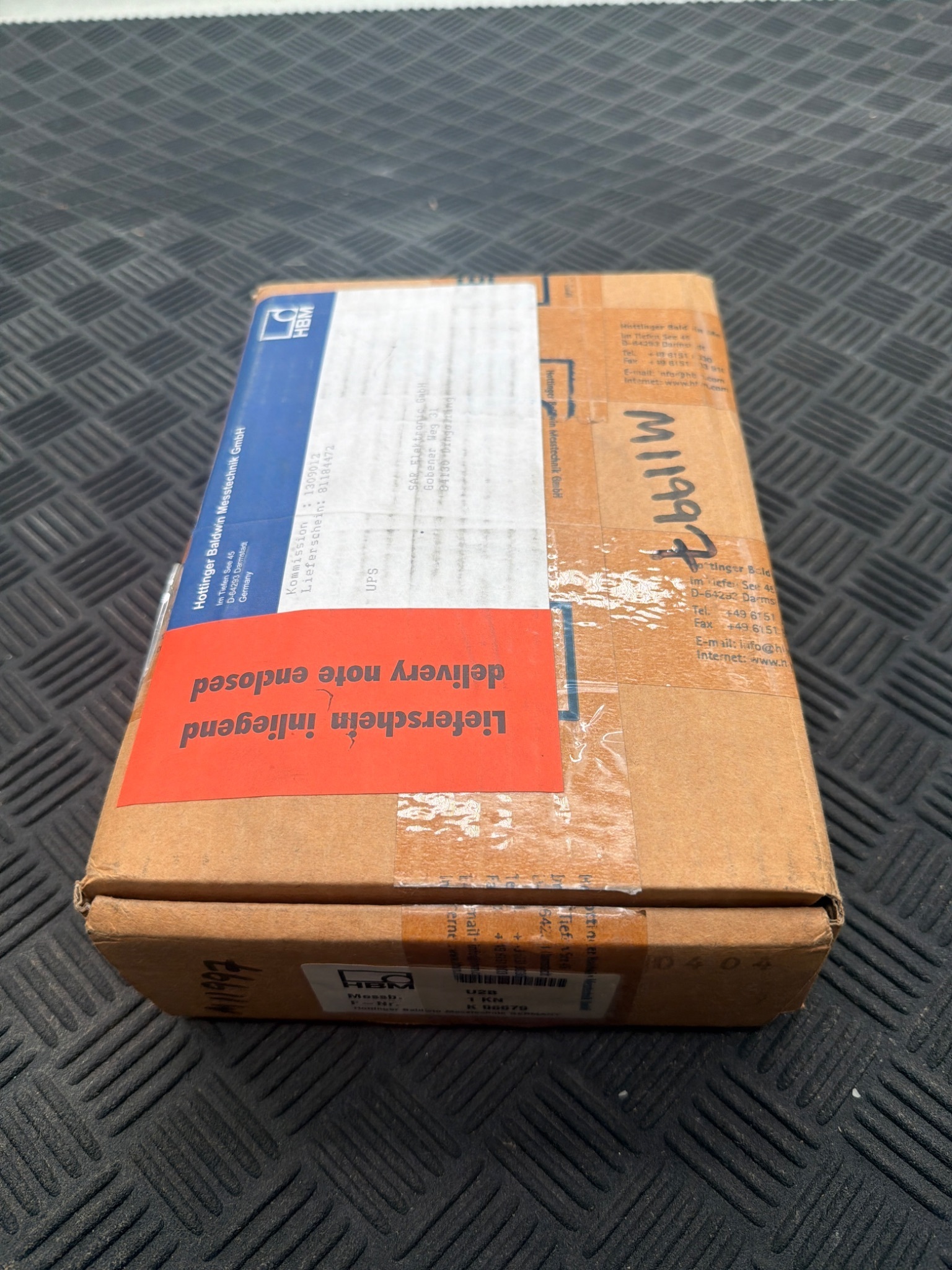 HBM K06679 U2B 1 kN Load Cell Force Transducer NEW 3