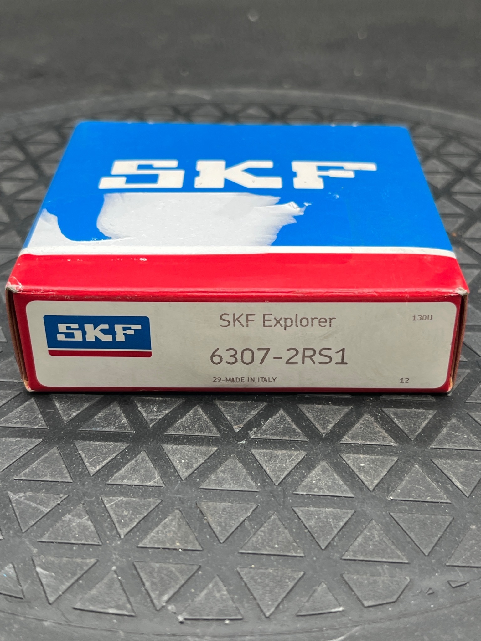 SKF 6307‑2RS1 Explorer Deep Groove Ball Bearing NEW 1