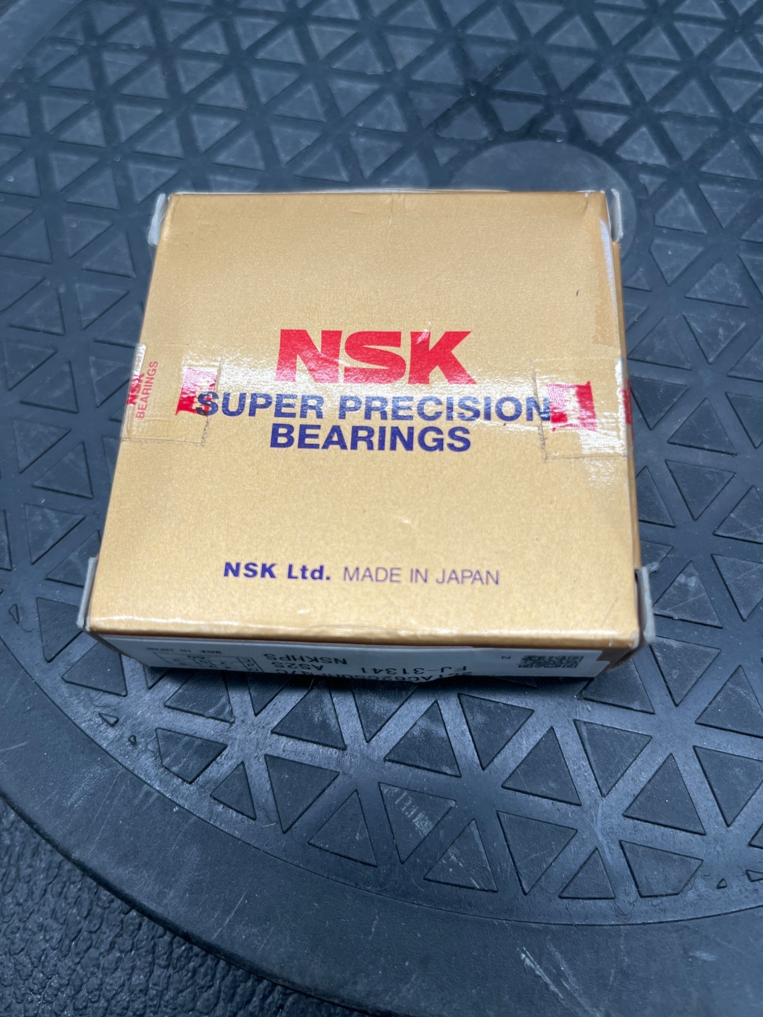 NSK 25TAC62CSUHPN7C Super Precision Angular Contact Bearing NEW 5
