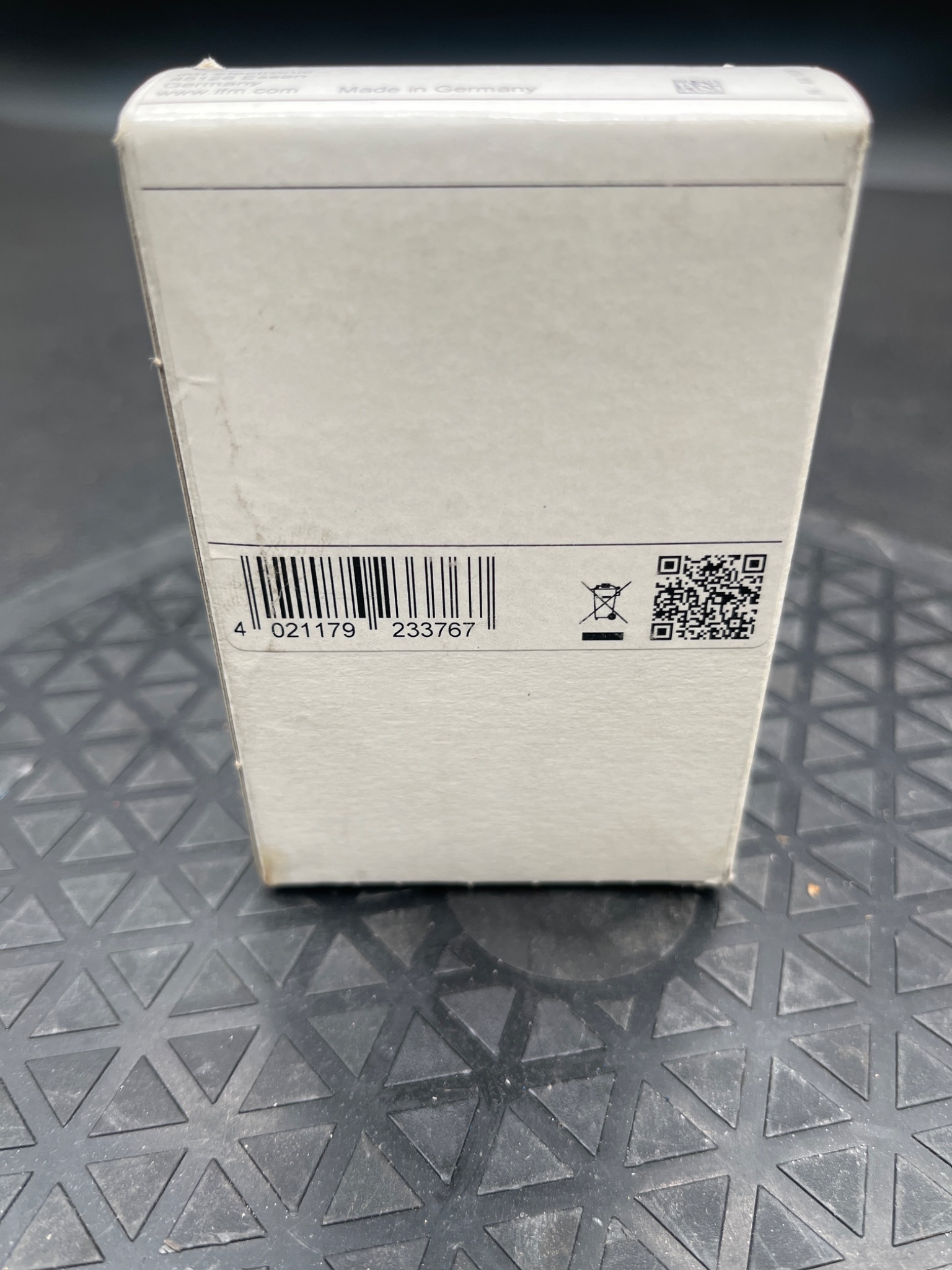 IFM ELECTRONIC E21206 M18 Mounting Set NEW 2