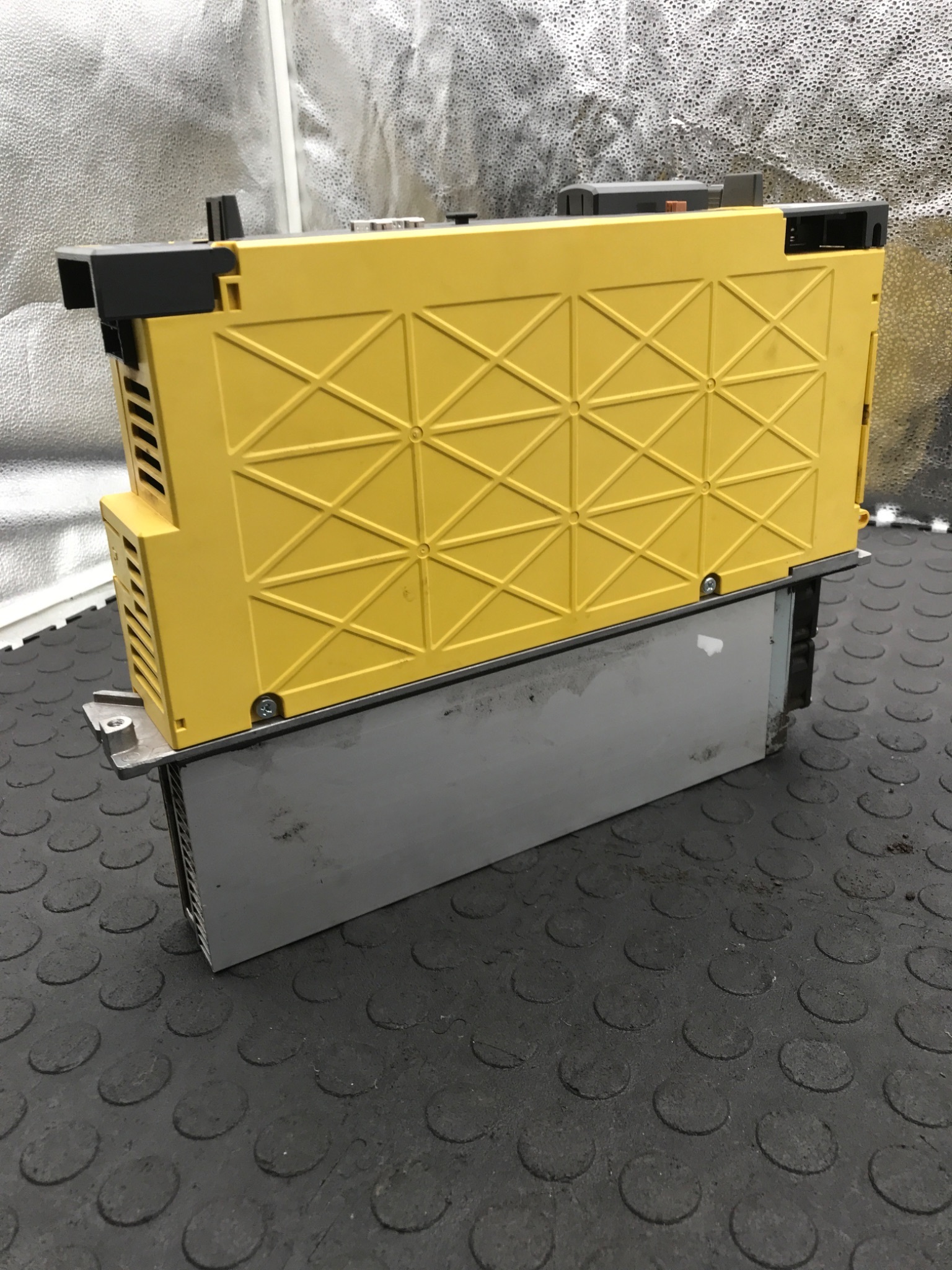 FANUC A06B-6420-H160 aiSV 160-B Servo Amplifier USED 2