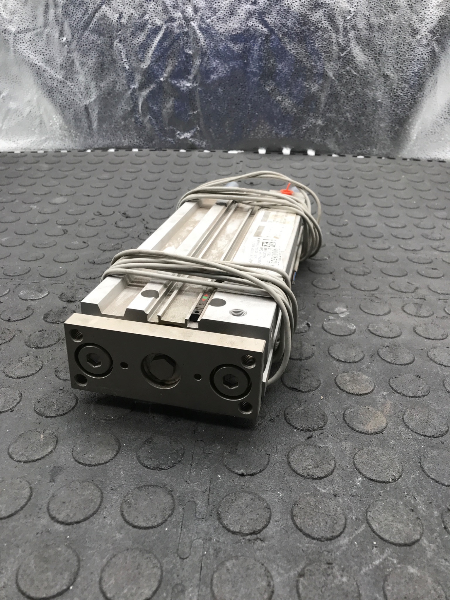 SMC PNEUMATICS MGPM32‑250‑Y7BWL Guided Air Cylinder USED 2