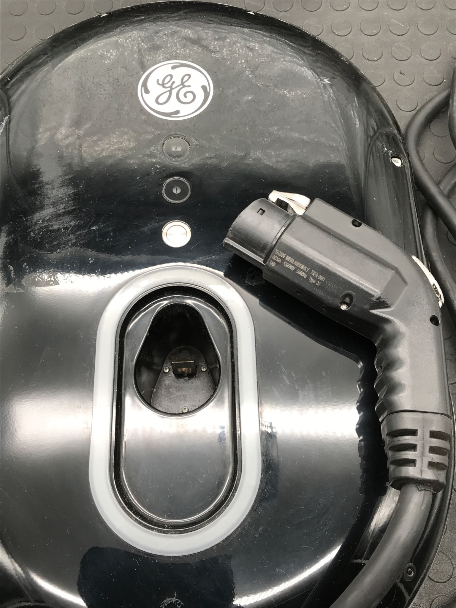 GENERAL ELECTRIC WattStation - J1772 Level 2 EV Charging Station USED 2