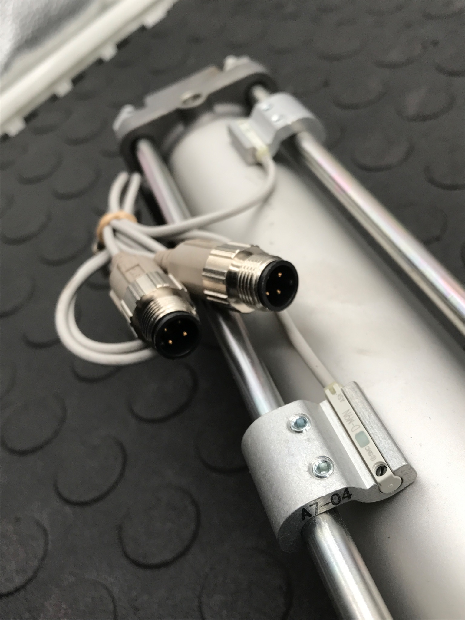 SMC CDA2F40‑150Z‑M9NSDPC Pneumatic Air Cylinder USED 4
