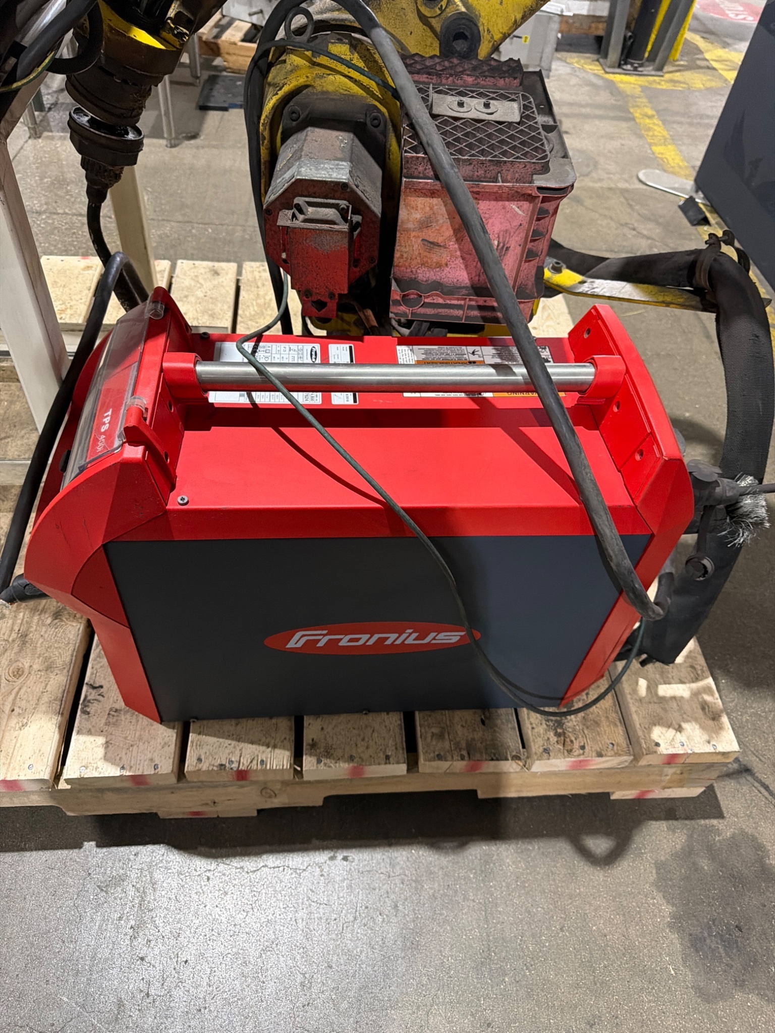 FANUC Arc Mate 120iC Robot w/ R‑30iB Controller & Fronius Welding System USED 5