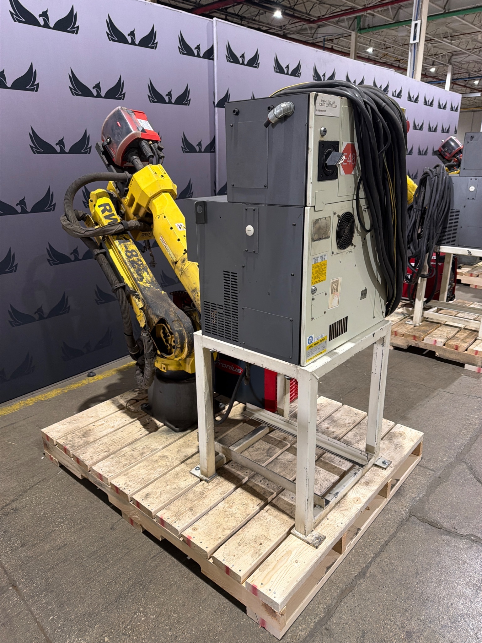FANUC Arc Mate 120iC Robot w/ R‑30iB Controller & Fronius Welding System USED 7