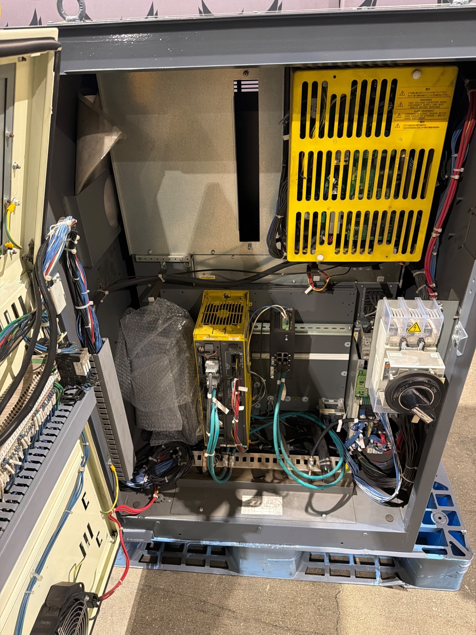 FANUC R-2000iC/210F Completes w/ R-30iB Controller REFURBISHED 21
