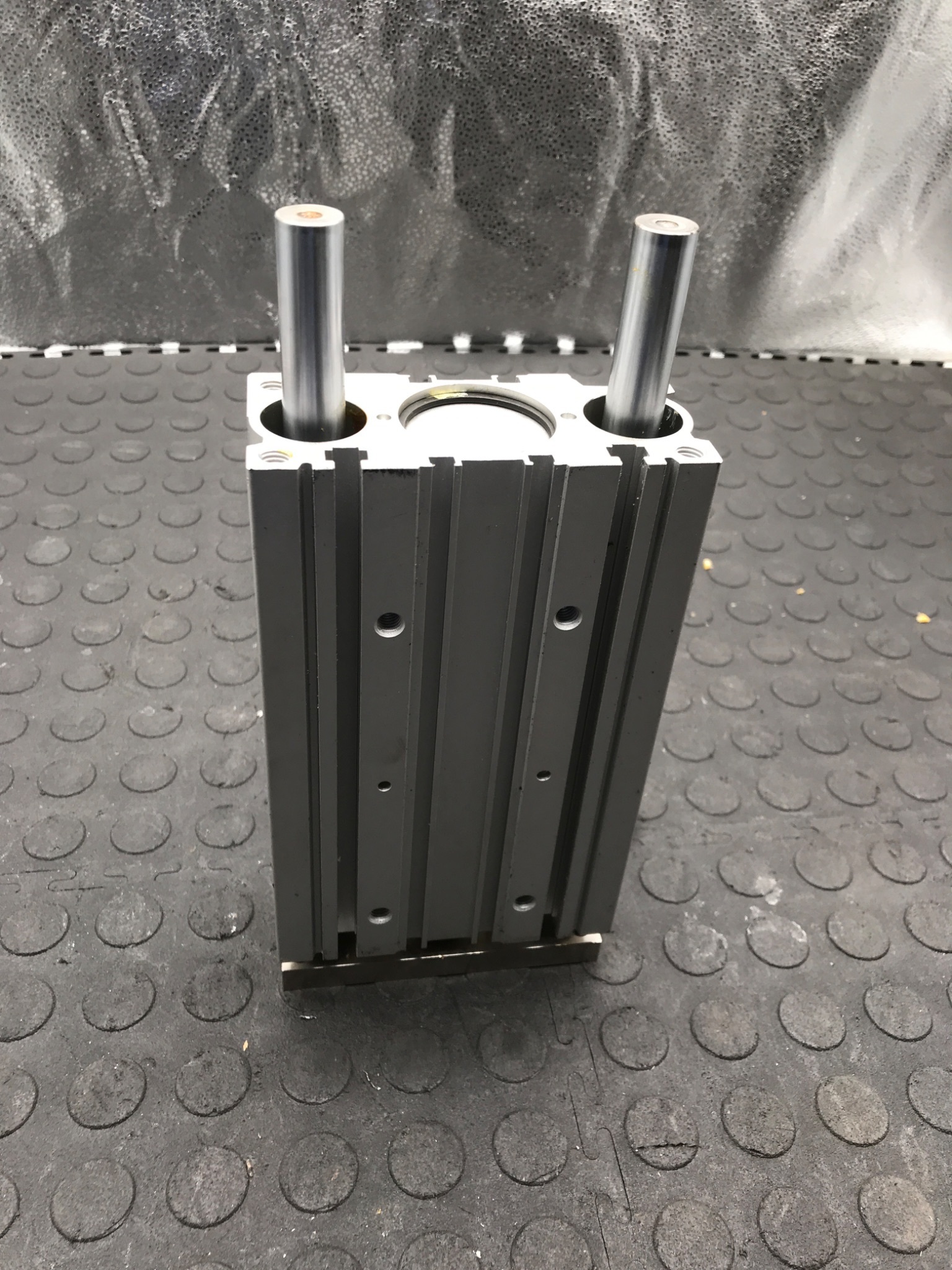 SMC MGPL40‑150‑Y7BW‑111G Guided Pneumatic Cylinder NEW 5