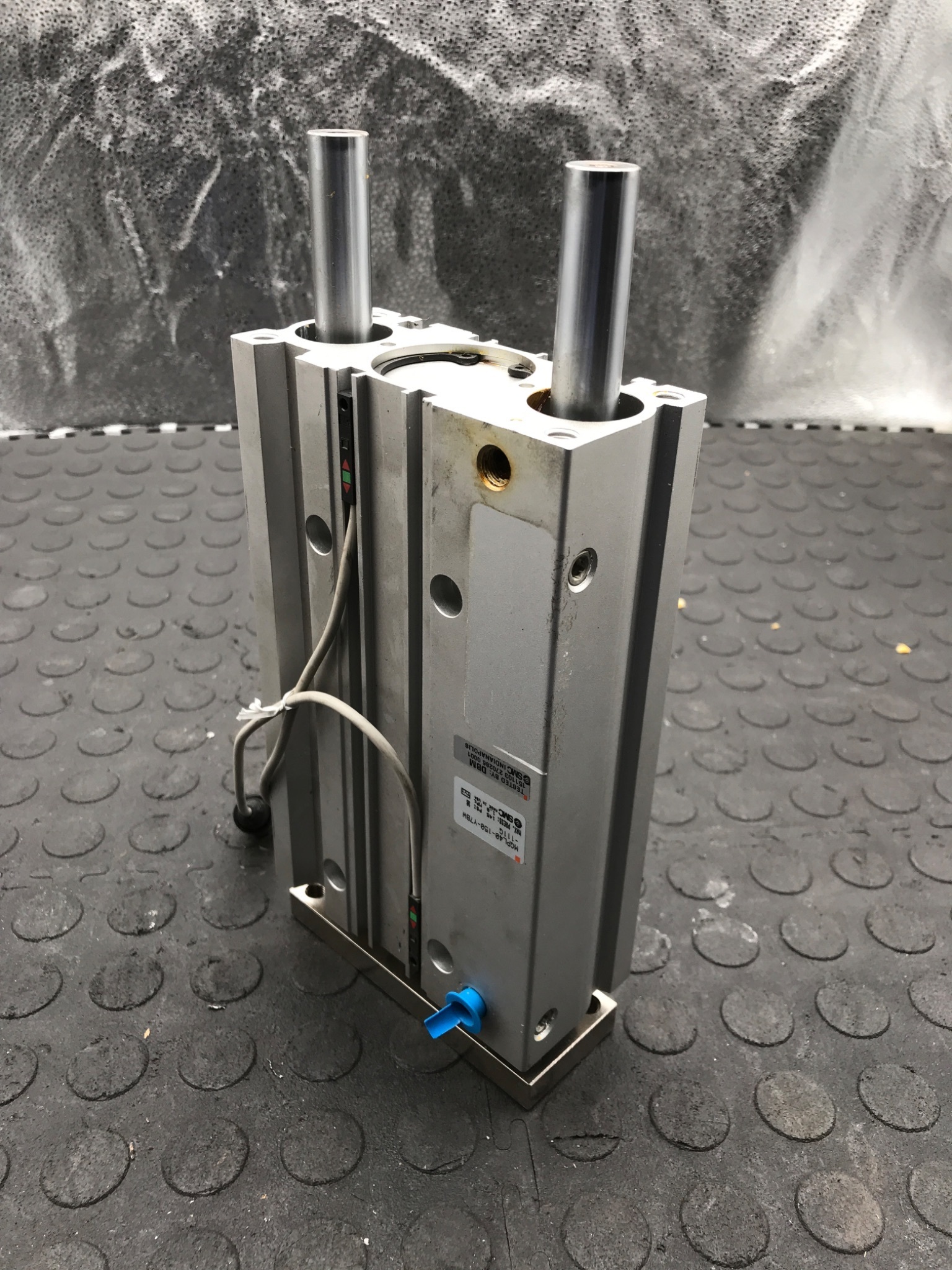 SMC MGPL40‑150‑Y7BW‑111G Guided Pneumatic Cylinder NEW 6
