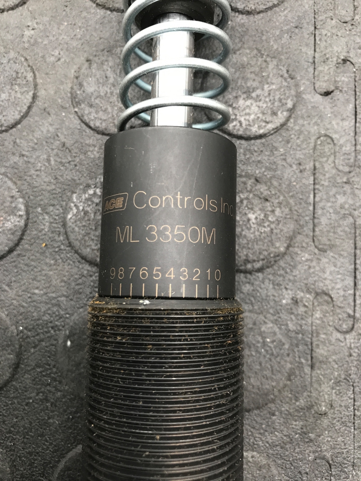 ACE Controls ML 3350M Industrial Shock Absorber USED 1