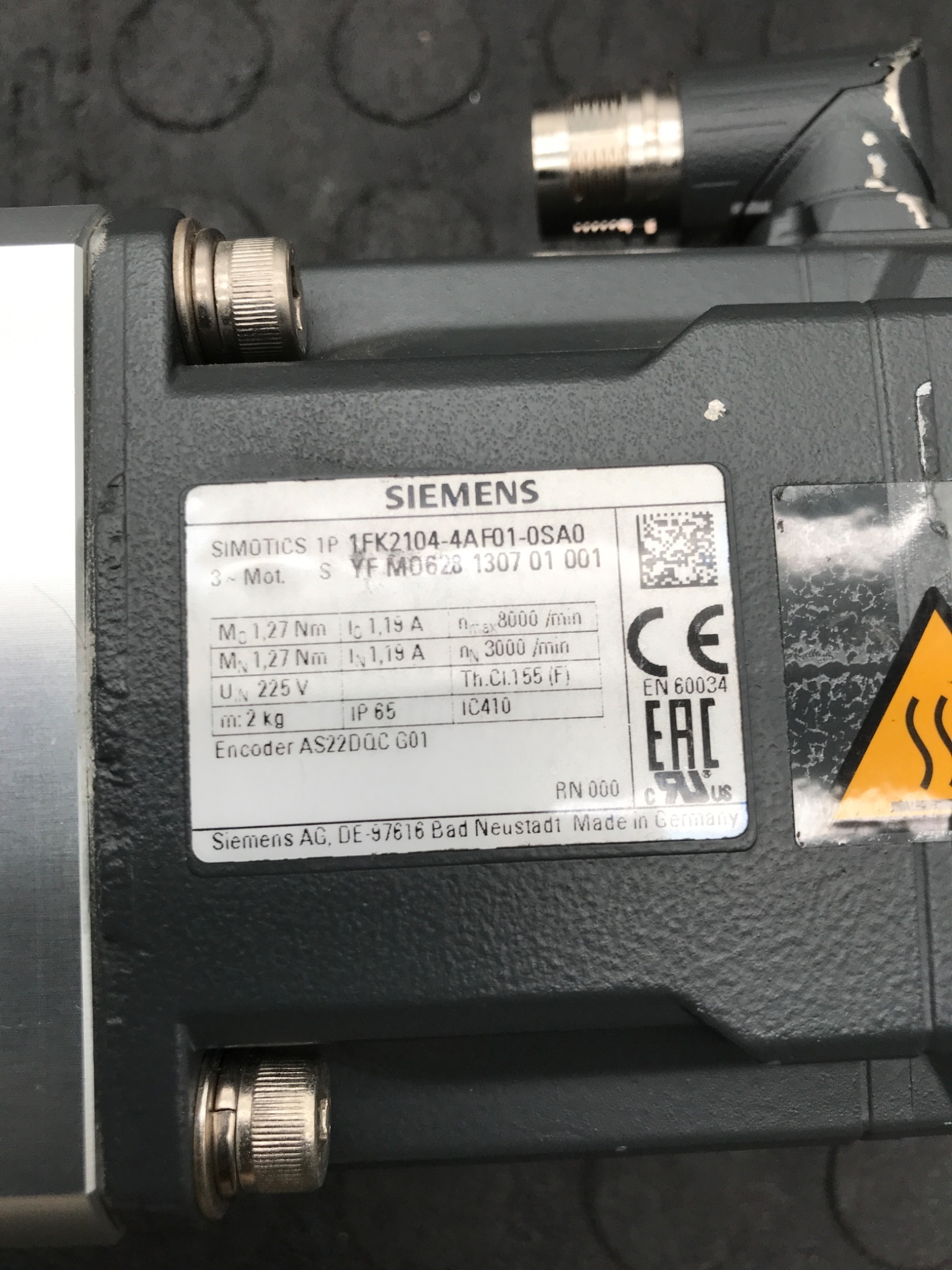 SIEMENS 1FK2104‑4AF01‑0SA0 SIMOTICS S Servo Motor w/ Sesame Gearbox NEW 5