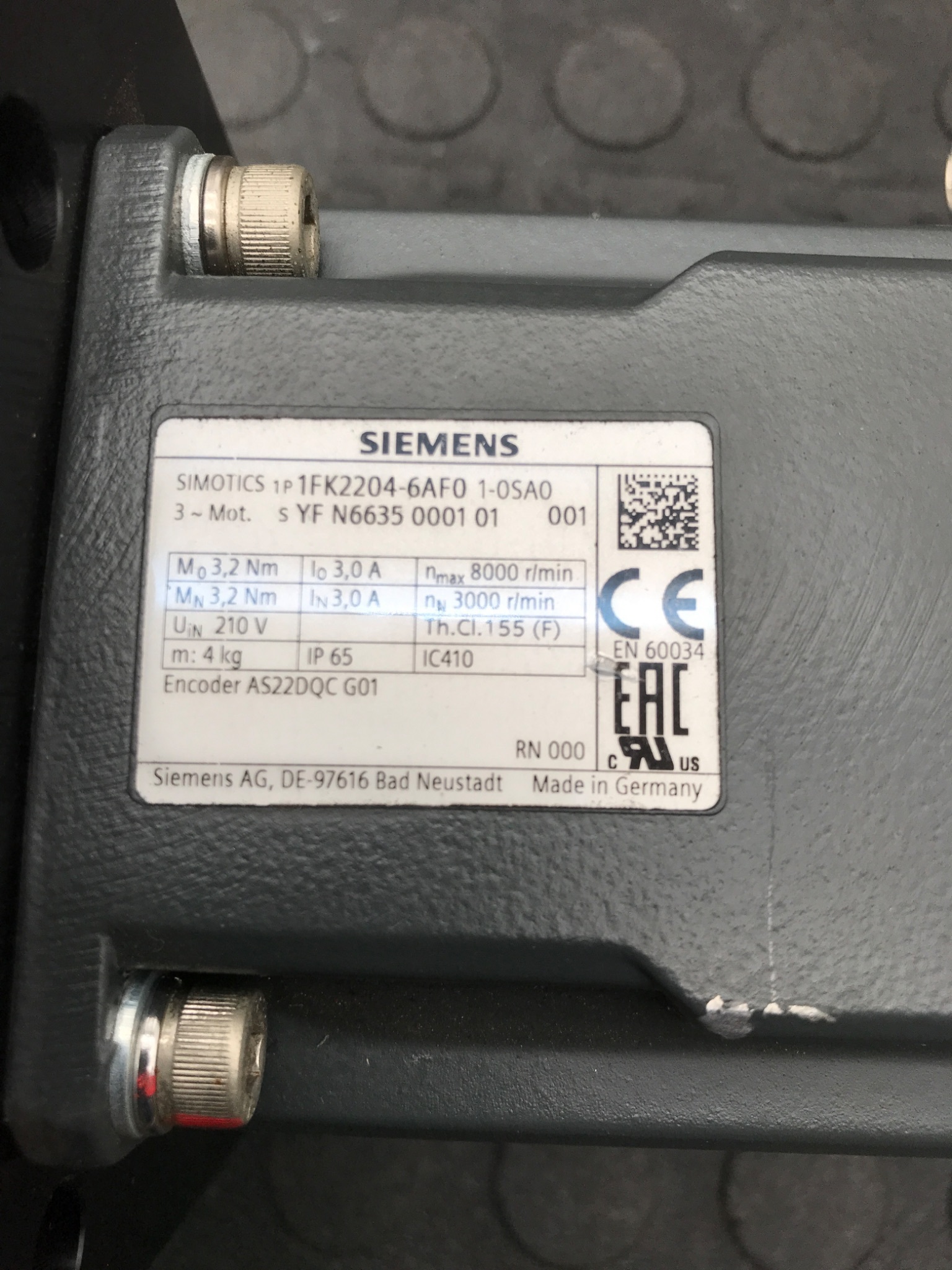 SIEMENS 1FK2204‑6AF01‑0SA0 SIMOTICS S Servo Motor w/ Sesame Gearbox USED 1