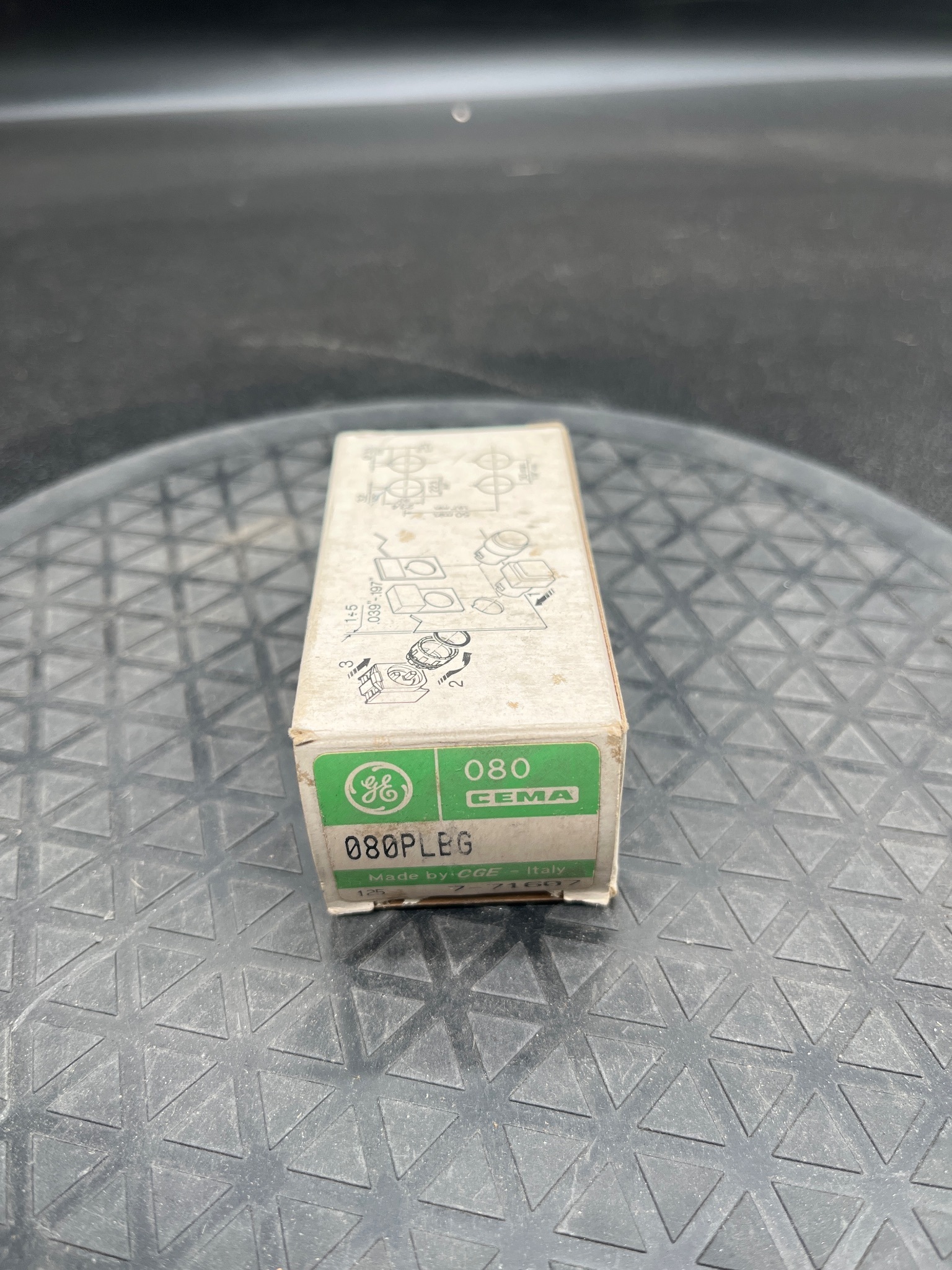 GENERAL ELECTRIC 080PLBG Pushbutton Switch NEW 0