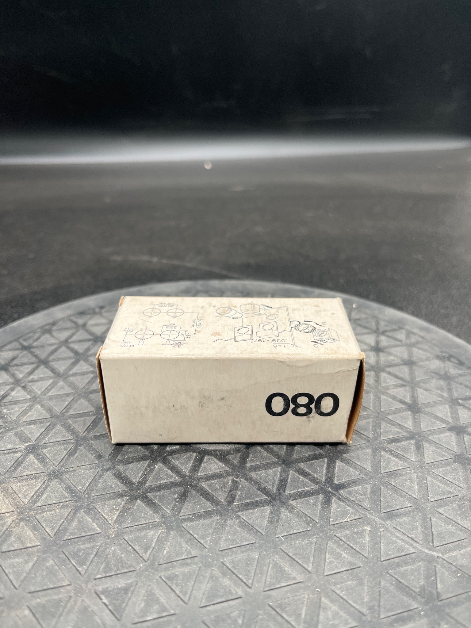 GENERAL ELECTRIC 080PLBG Pushbutton Switch NEW 3