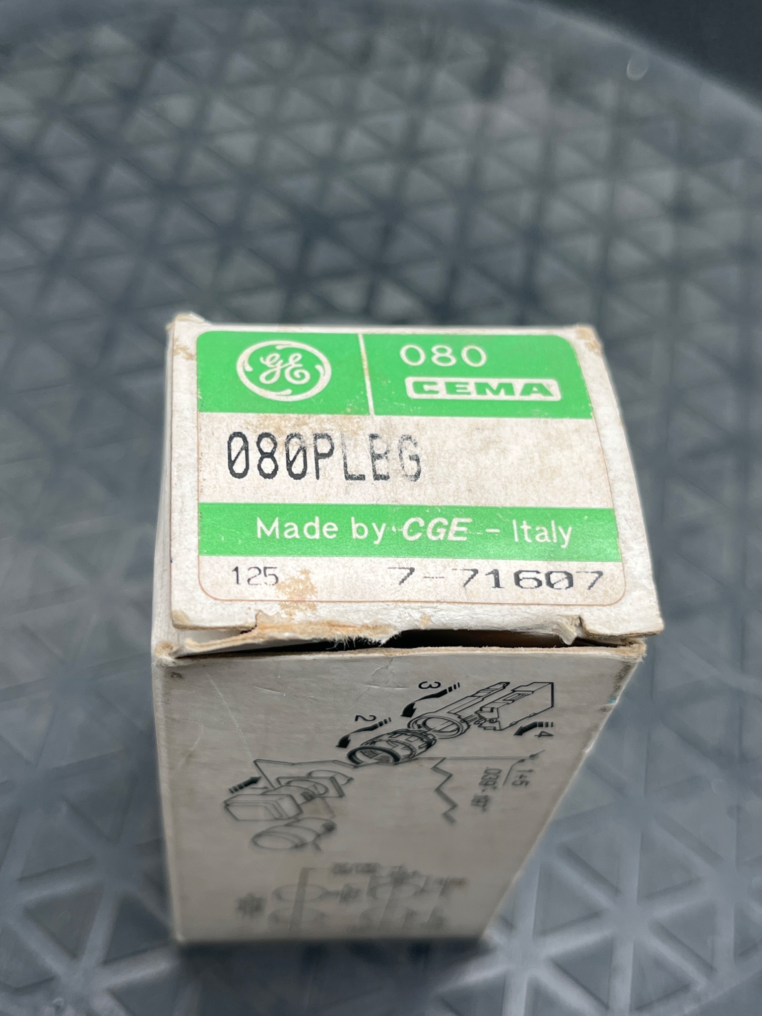 GENERAL ELECTRIC 080PLBG Pushbutton Switch NEW 7