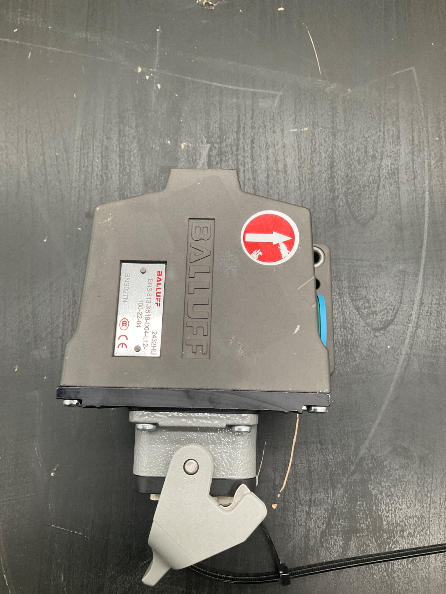 Balluff BNS 813-X518-D04-L12-100-22-04 Mechanical Limit Switch USED 2