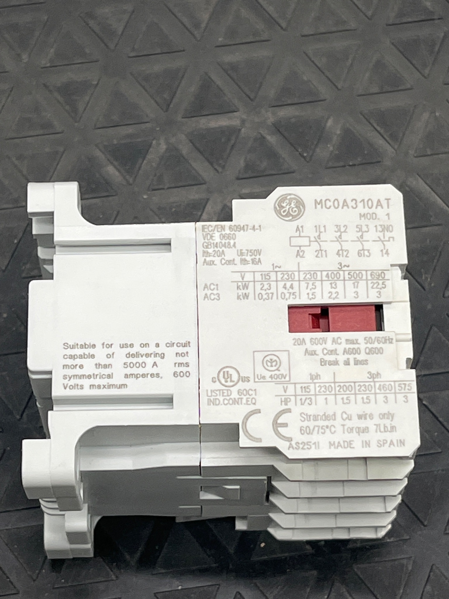 GENERAL ELECTRIC MC0A310AT Contactor NEW 5