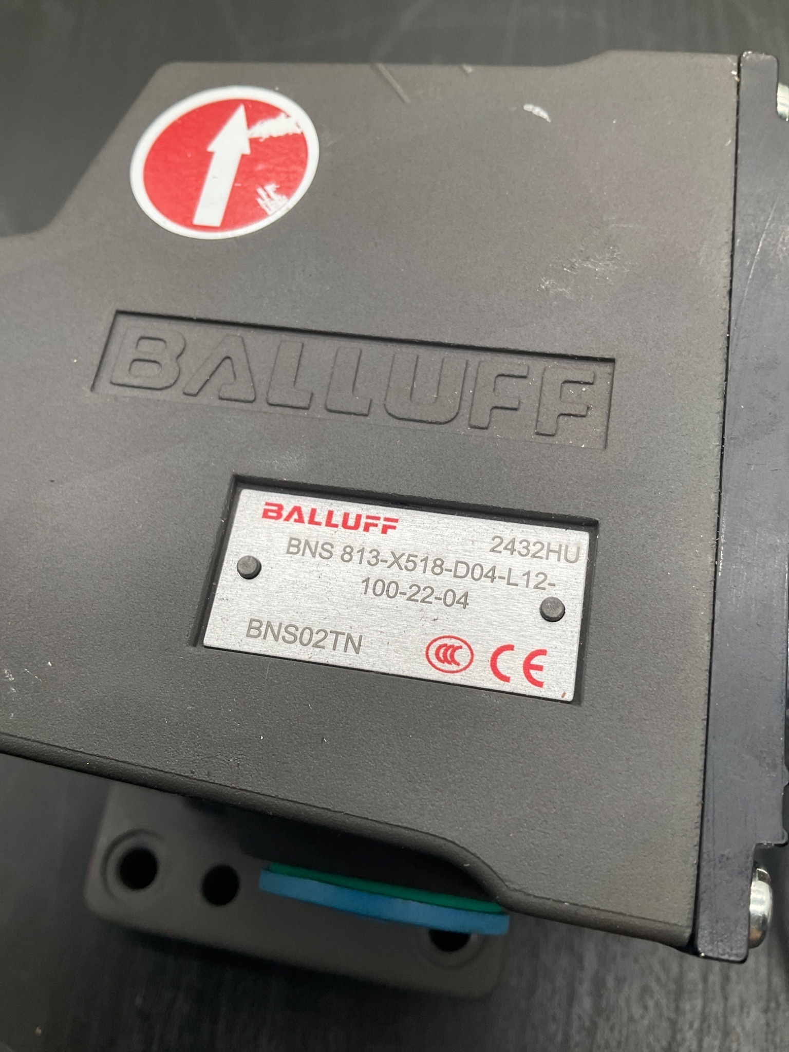 Balluff BNS 813-X518-D04-L12-100-22-04 Mechanical Limit Switch USED 5