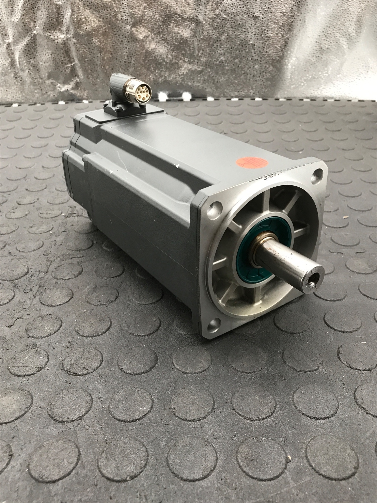 SIEMENS 1FK2105‑6AF01‑0SA0 SIMOTICS S Servo Motor USED 1
