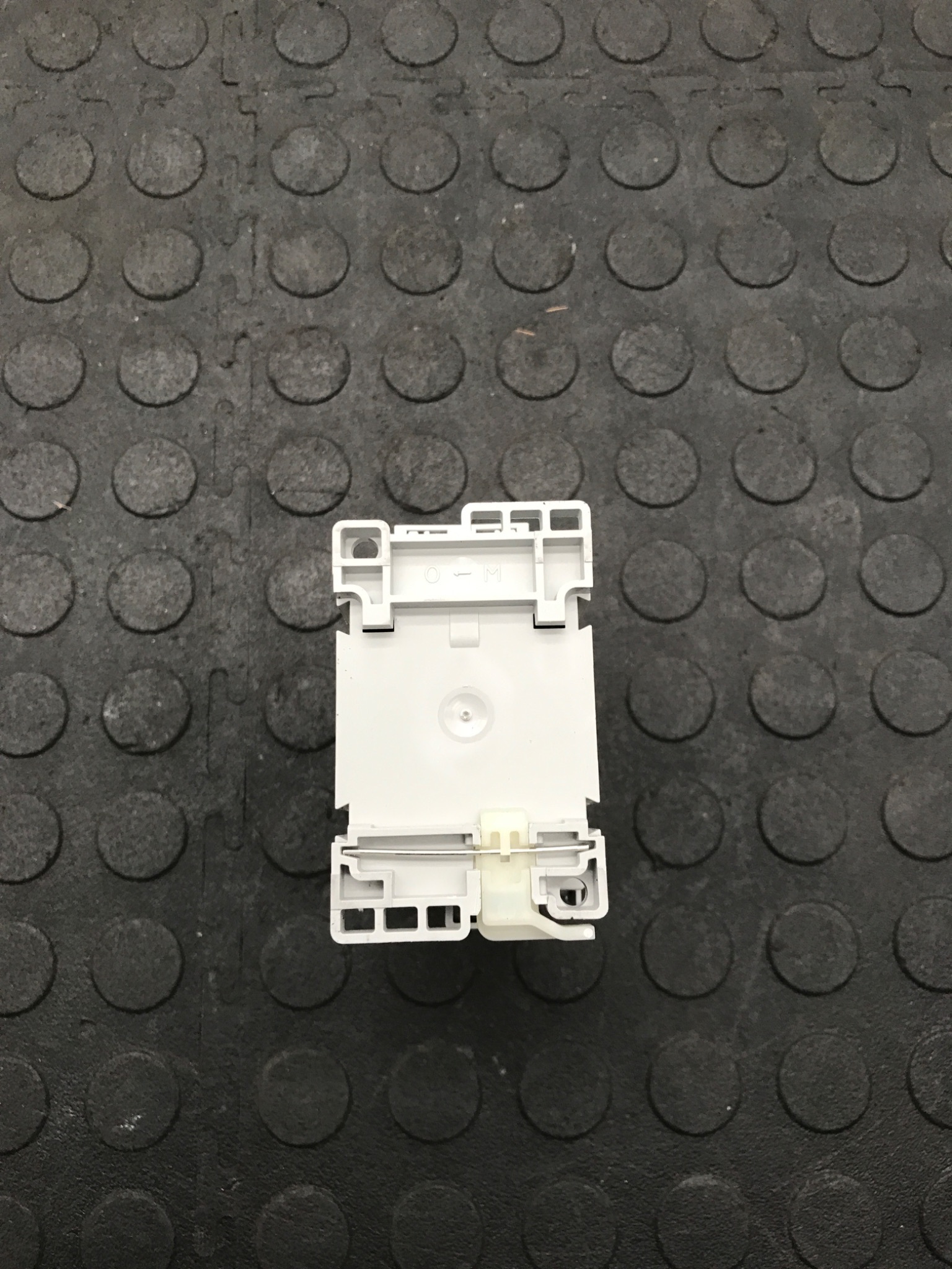 Allen‑Bradley 700S‑CF440EJC Guardmaster Safety Contactor USED 4
