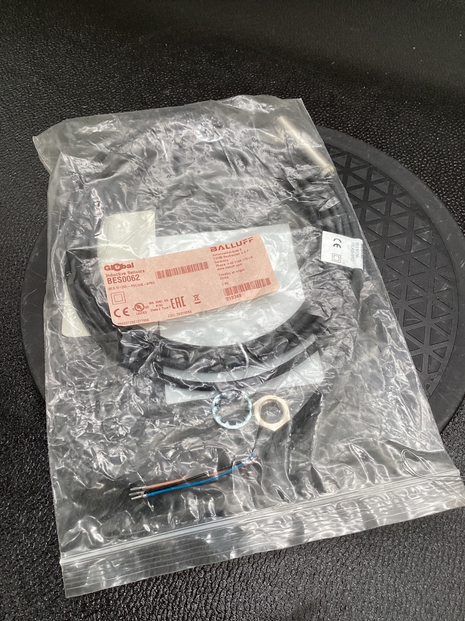 BALLUFF BES0062 Inductive Proximity Sensor NEW 0