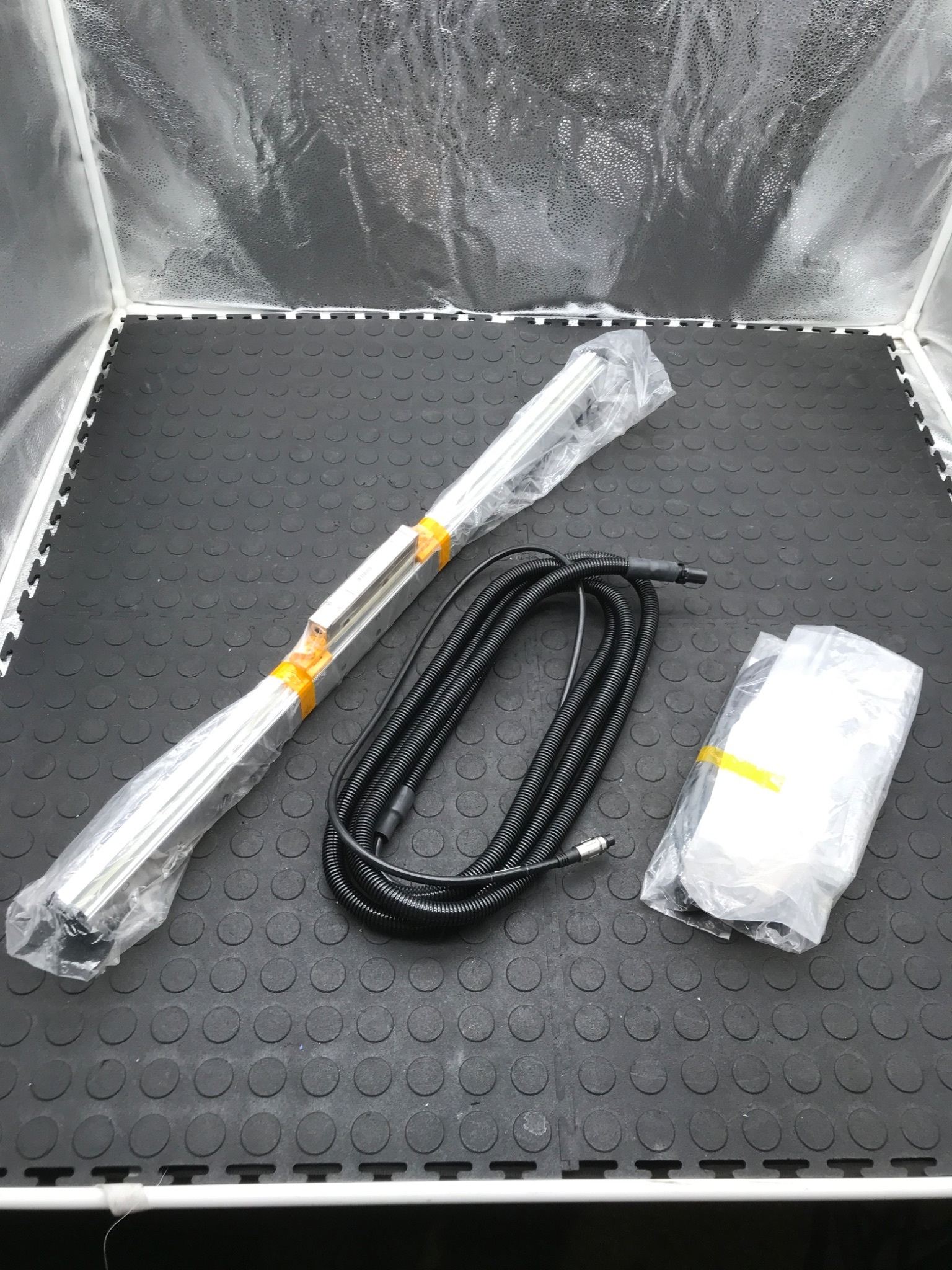 MAGNESCALE SR67A‑064SADX Linear Scale NEW 0