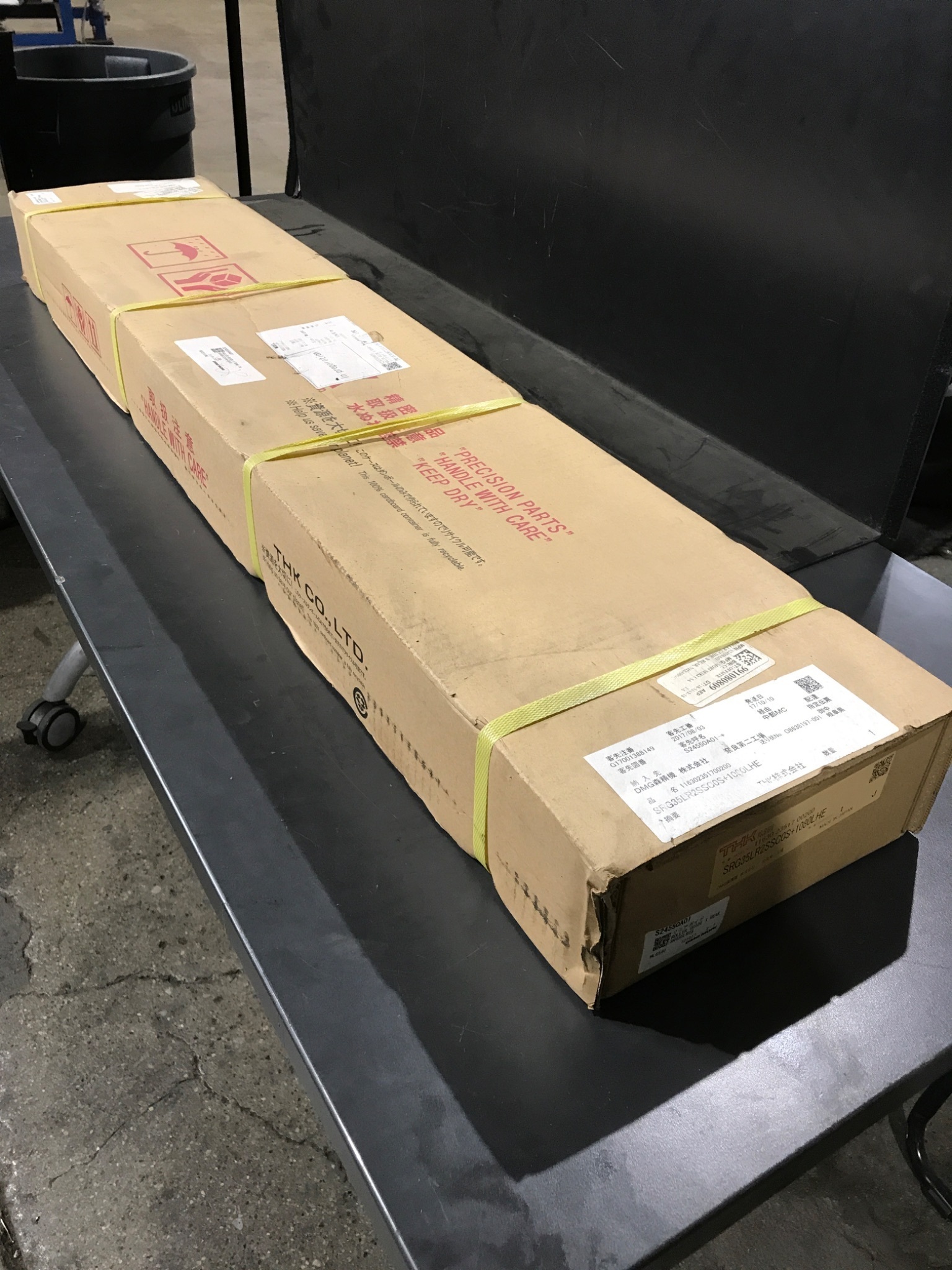 THK SRG35LR2SSCOS‑1080LHE Linear Guide Rail Assembly NEW 0