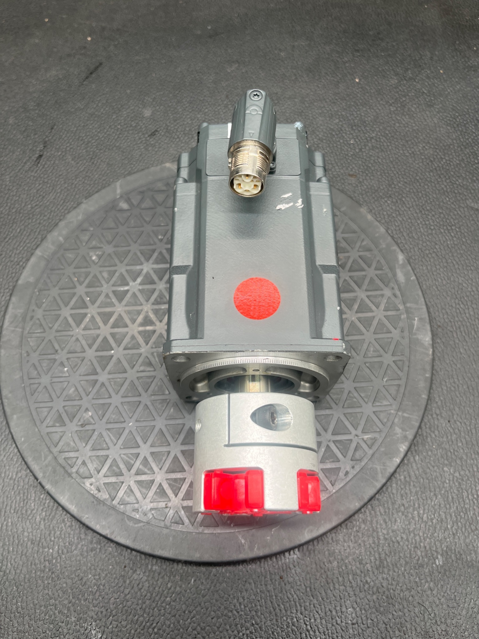 SIEMENS 1FK2104‑5AF00‑0SA0 SIMOTICS S Servo Motor USED 0