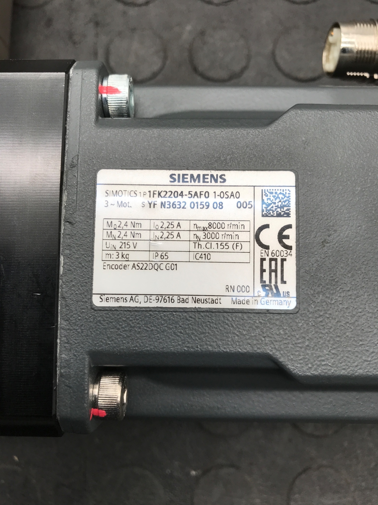 SIEMENS 1FK2204‑5AF01‑0SA0 SIMOTICS S Servo Motor w/ Sesame Gearbox USED 8