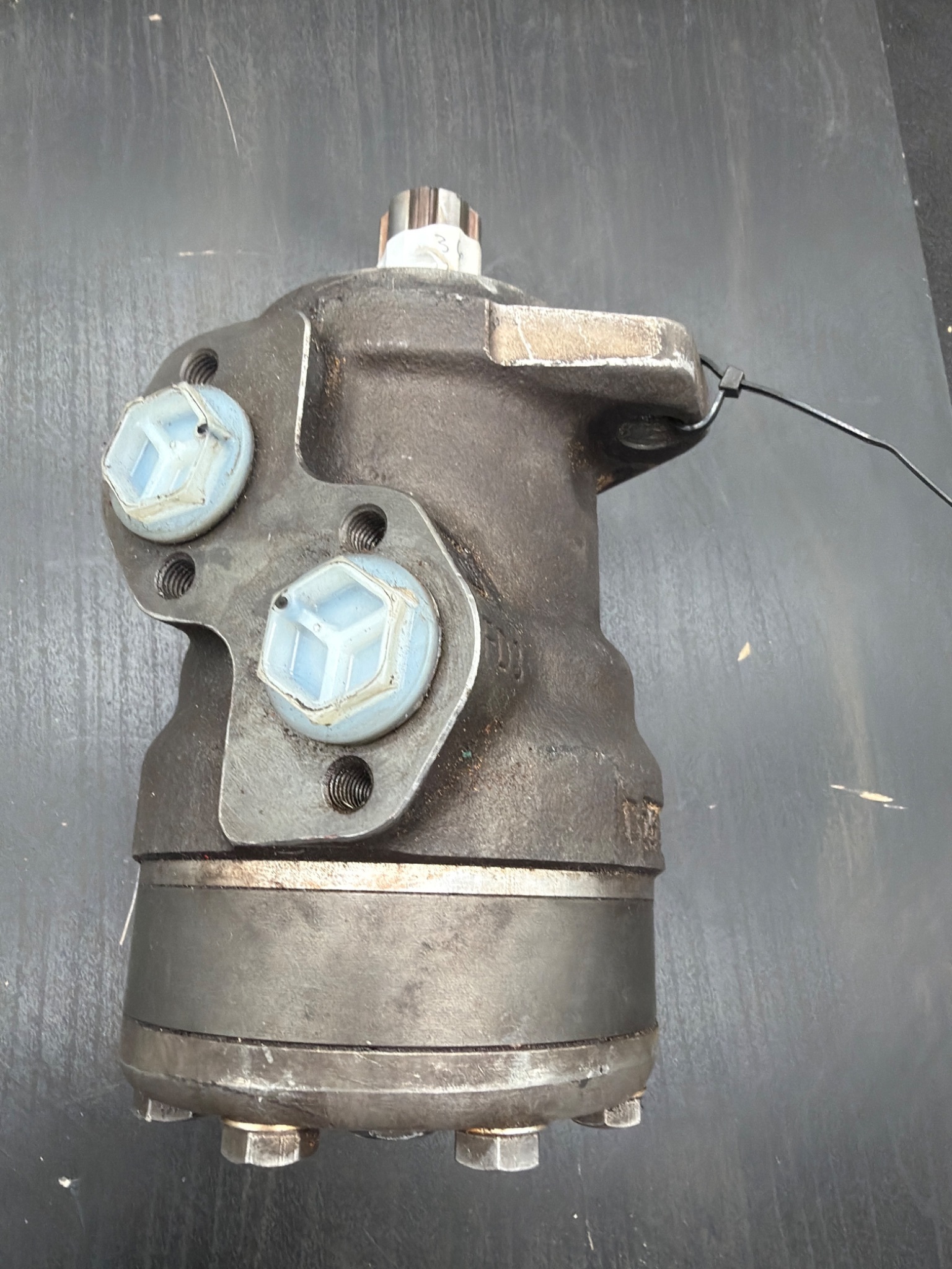 WHITE 11185570 OMR X 160 Multi‑Spline Hydraulic Motor USED 4